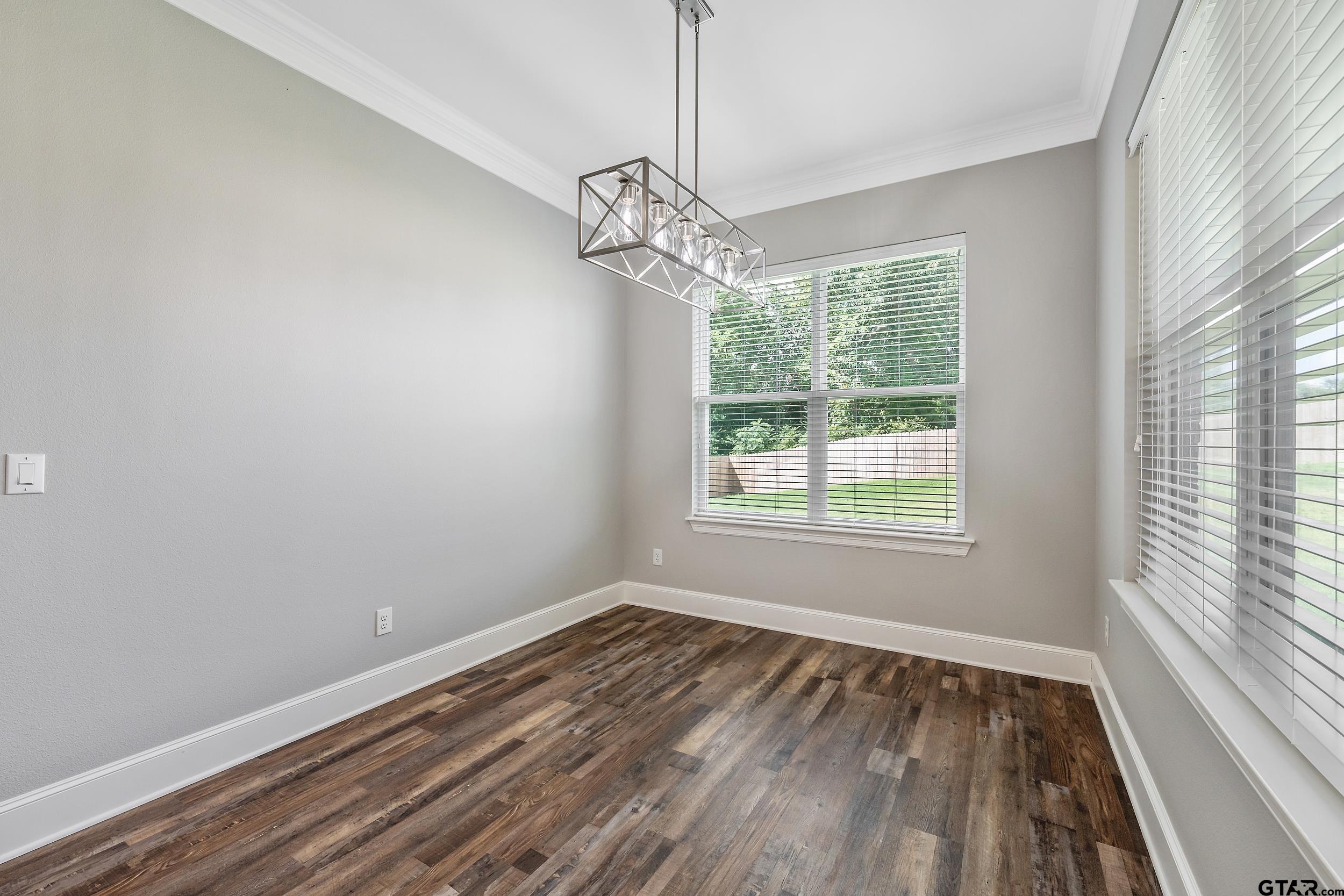 353 Sides Blvd Property Photo 30