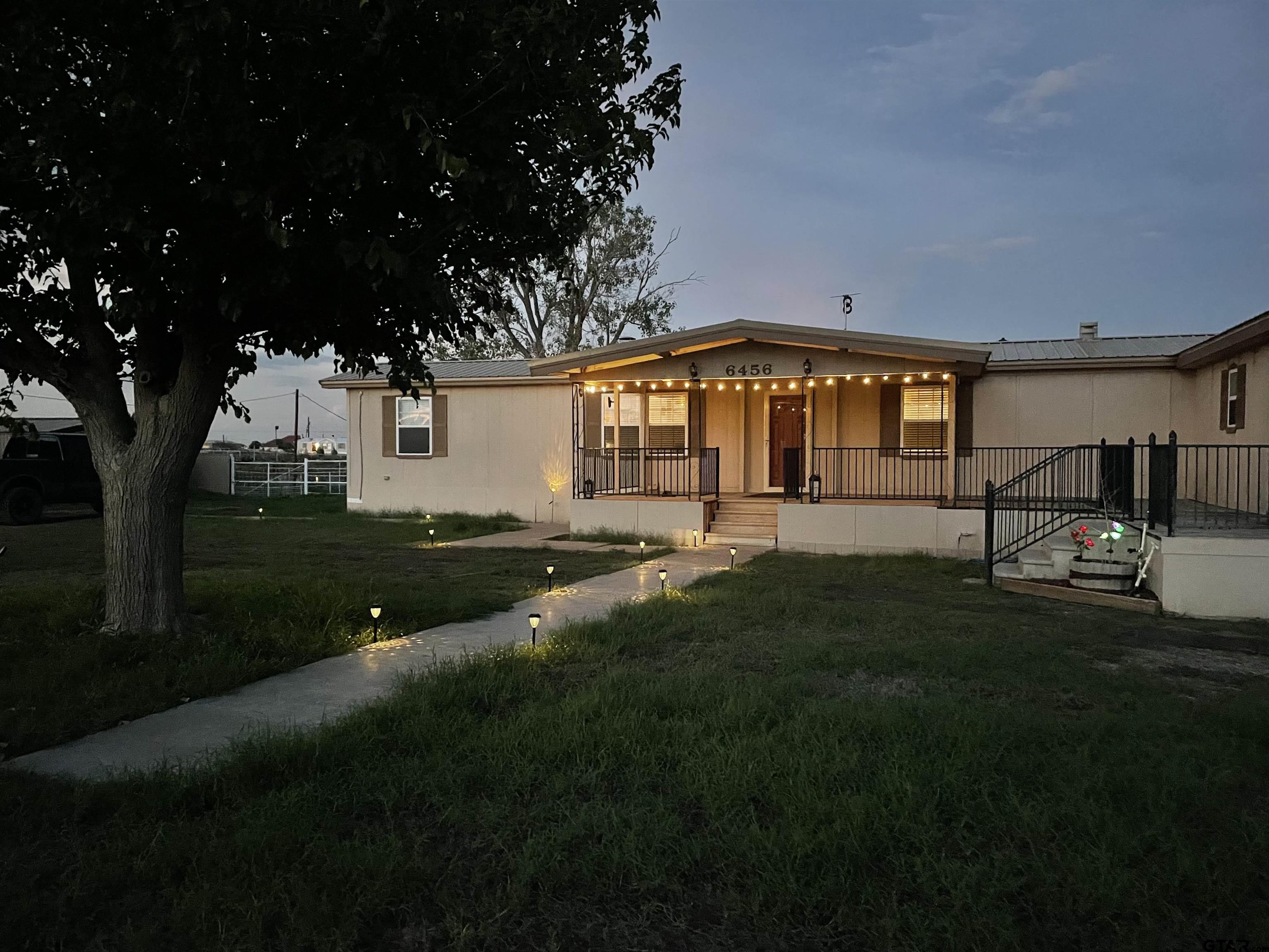 6456 N Sparta Ave. Property Photo 1