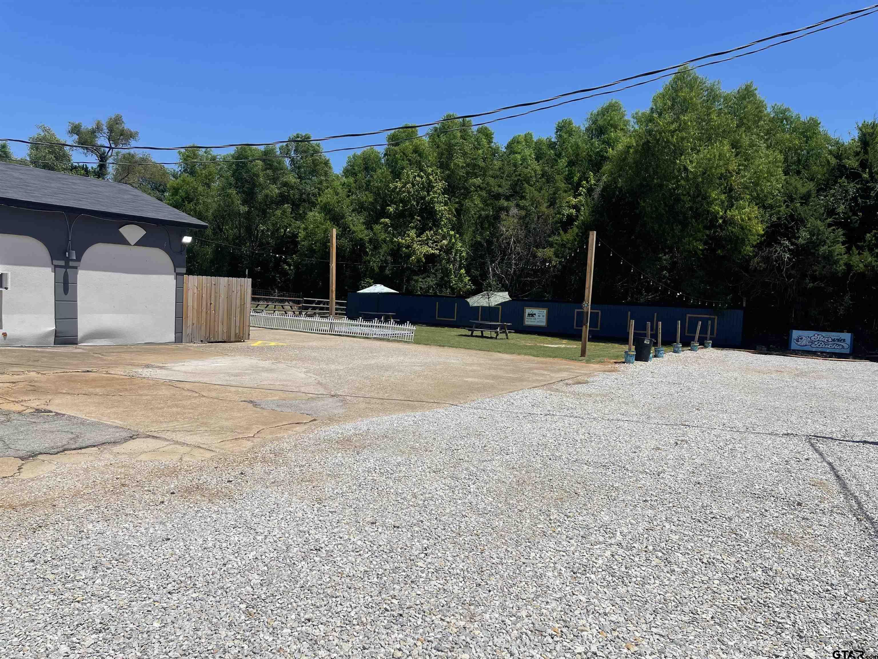 1208 S Hwy 110 Property Photo 6