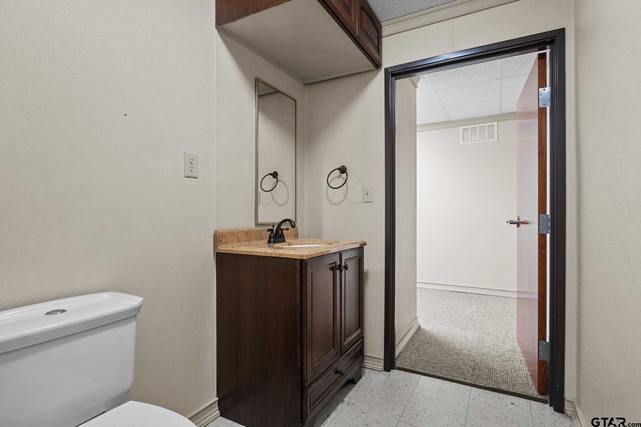 22987 County Road 187 Property Photo 28