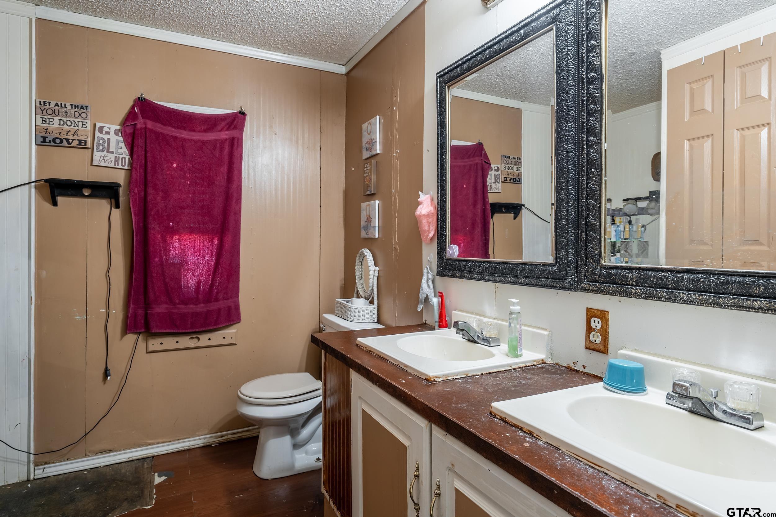 6254 W Us Hwy 79 Property Photo 5