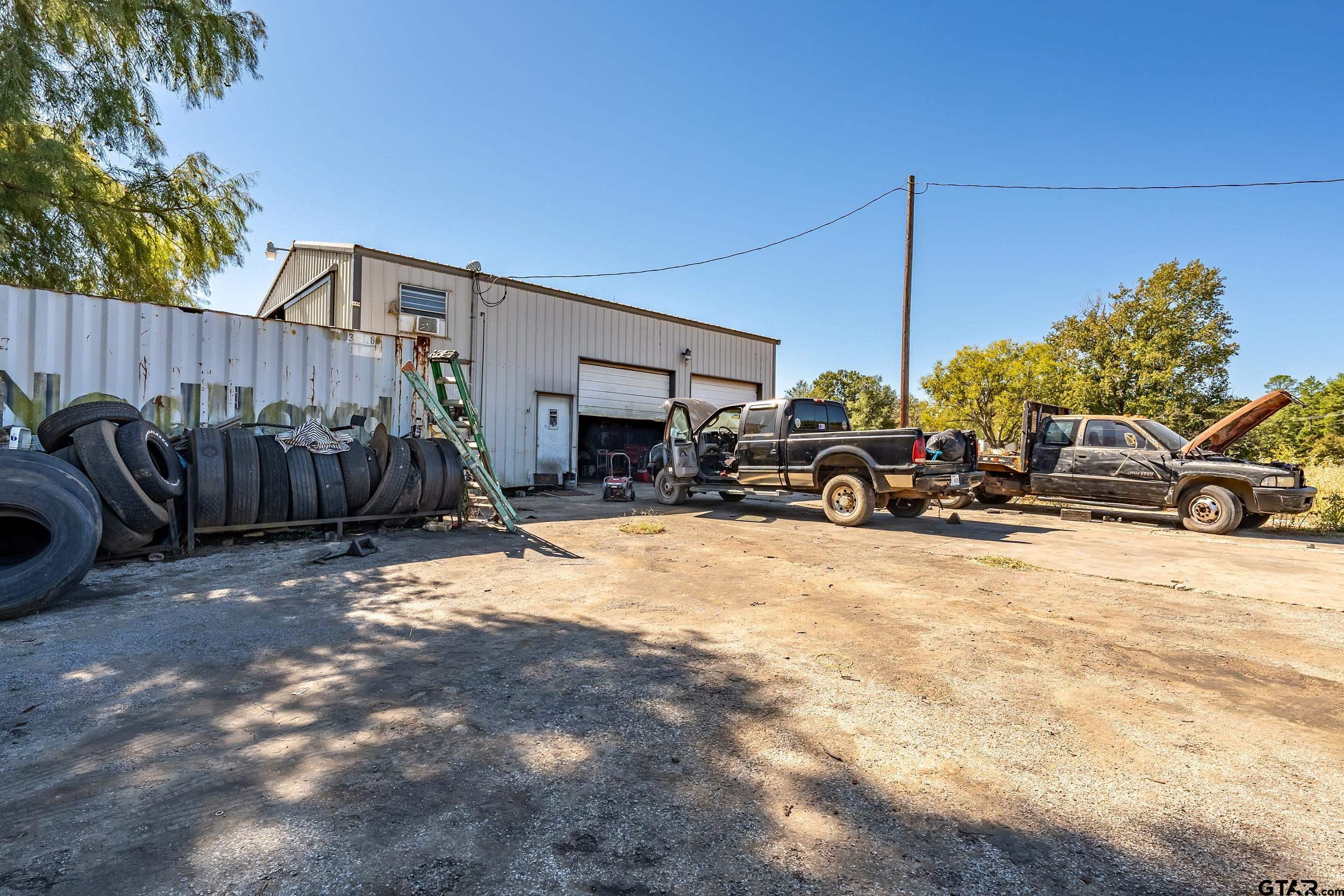 6254 W Us Hwy 79 Property Photo 11