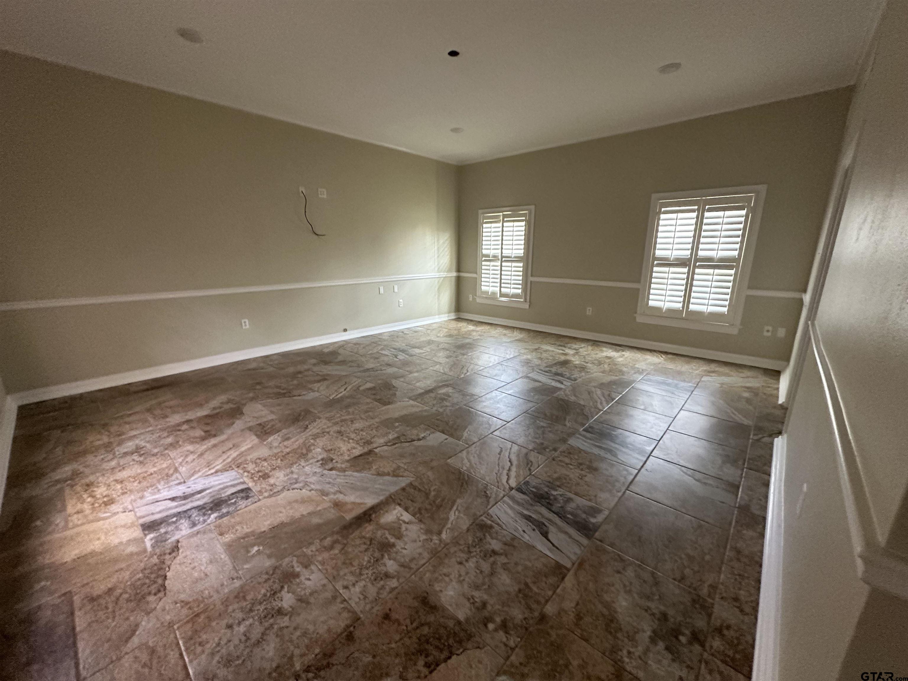 1212 Hillcrest Property Photo 18