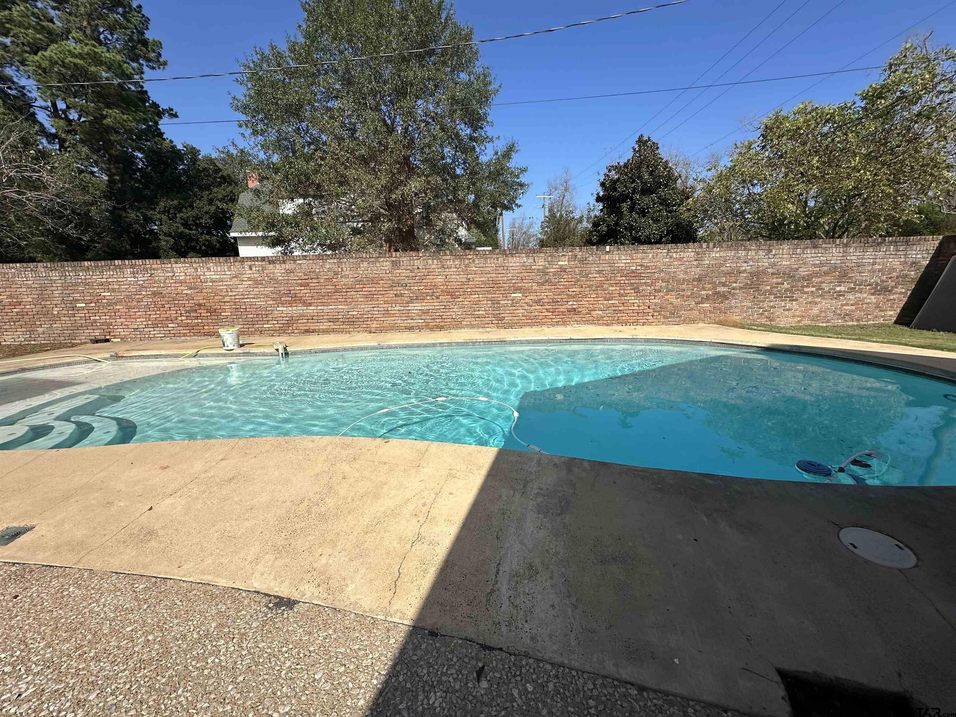 1212 Hillcrest Property Photo 31