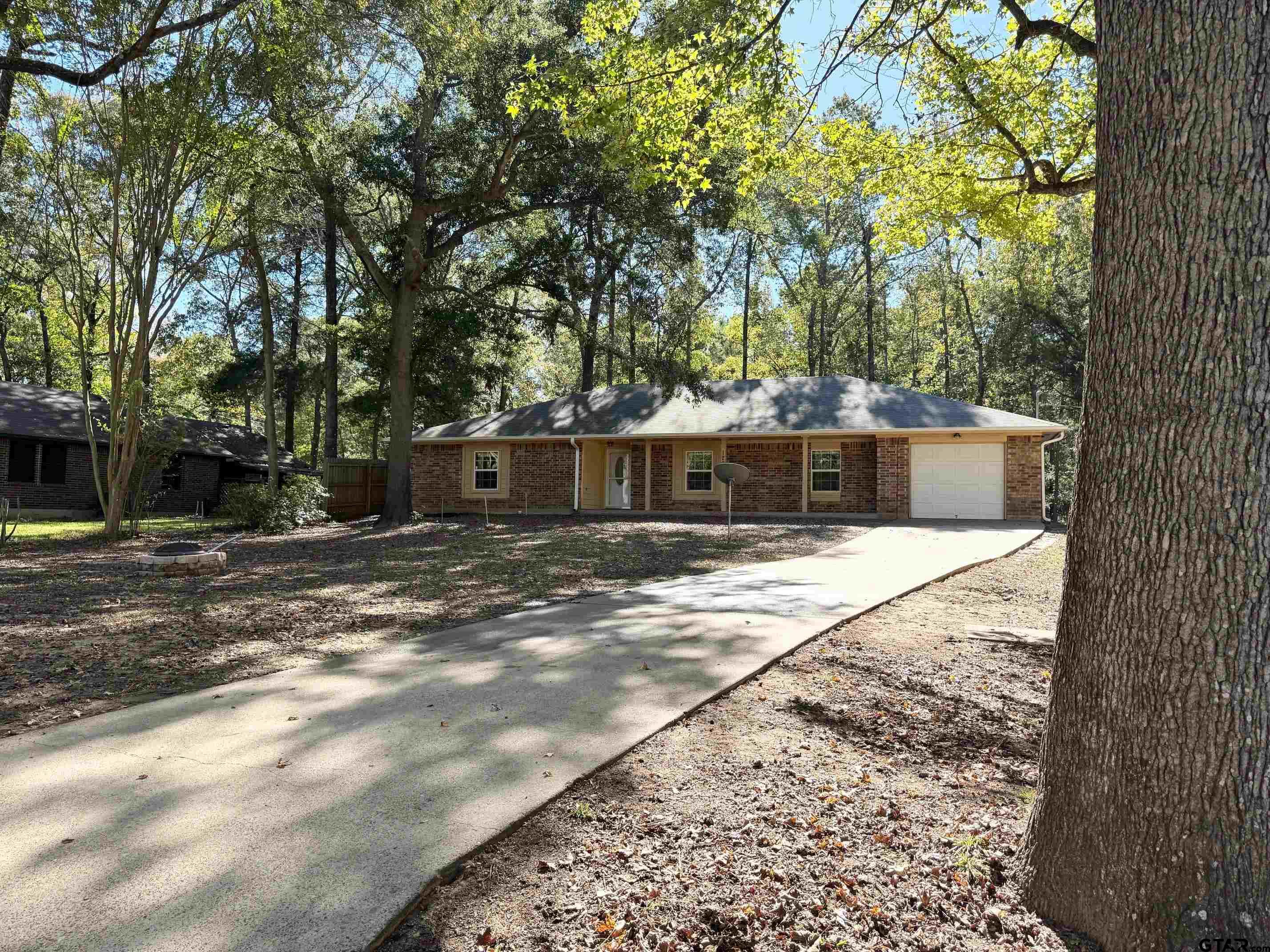 129 Dailey Road Property Photo