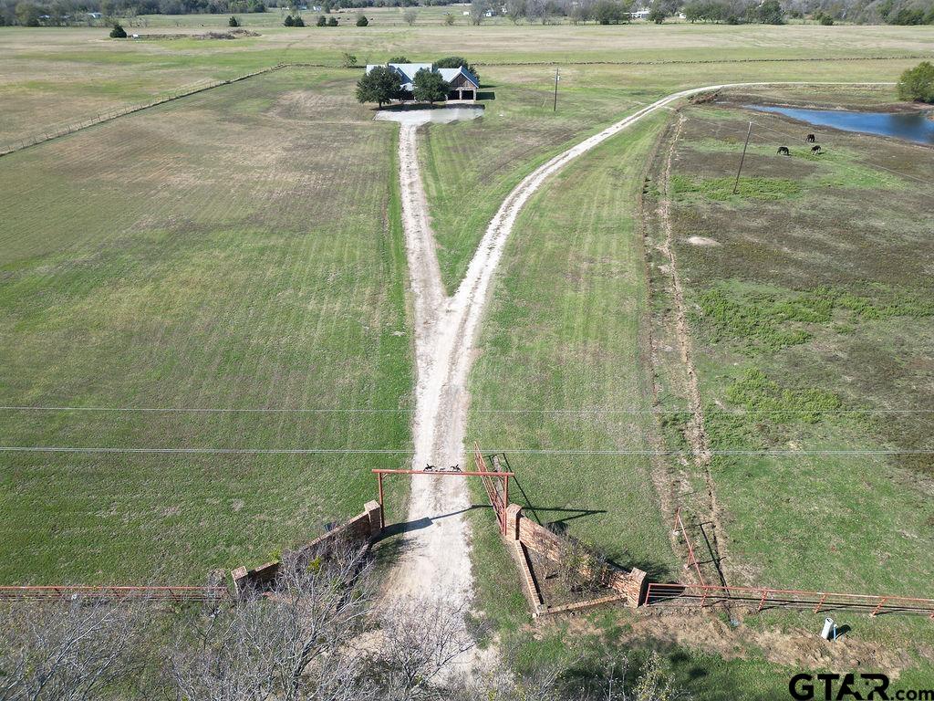 411 Rs County Road 4525 Property Photo 3