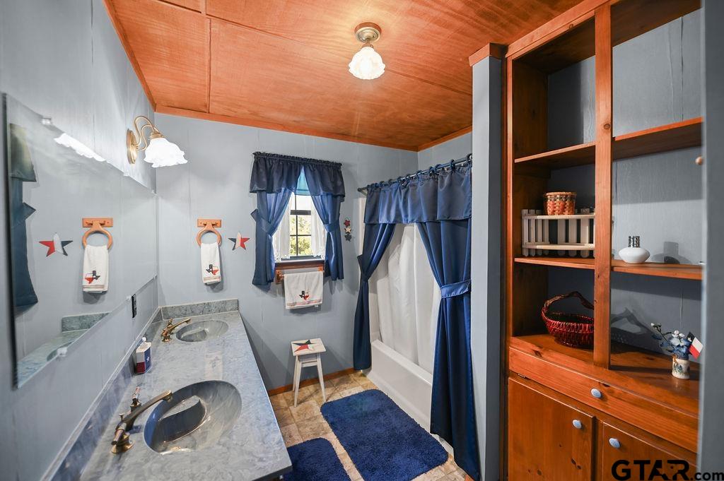 411 Rs County Road 4525 Property Photo 27