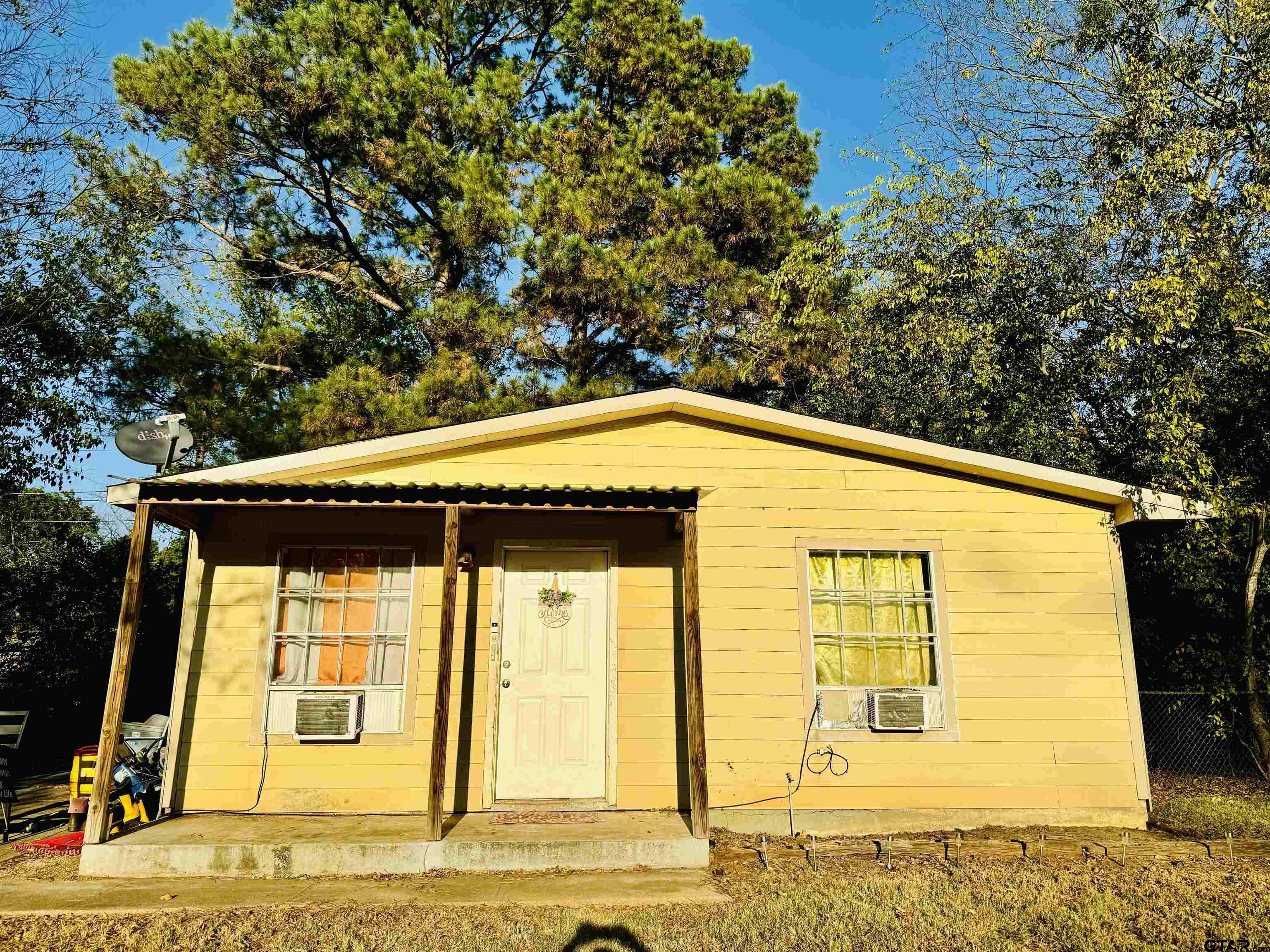 330 Randolph St Property Photo