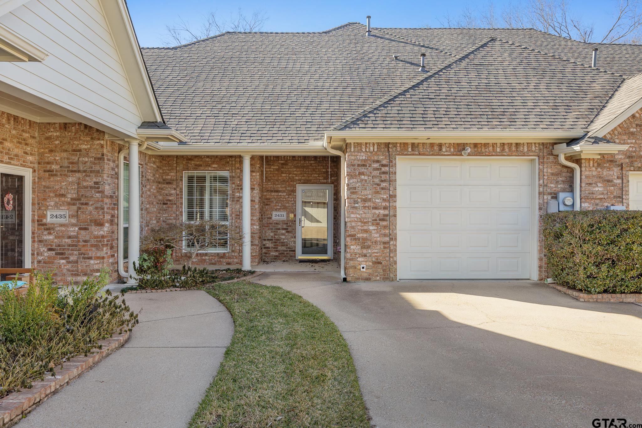 2431 Homestead Ln Property Photo 1