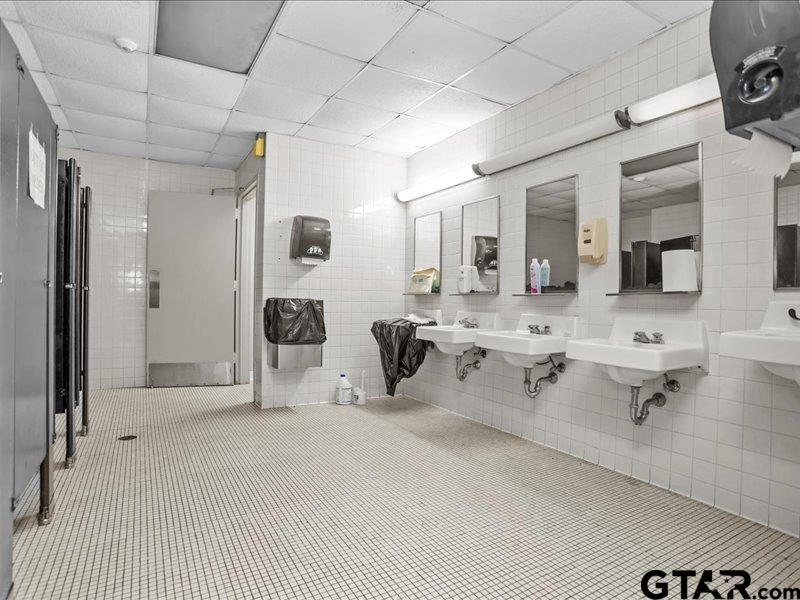 1819 W Spring St Property Photo 11