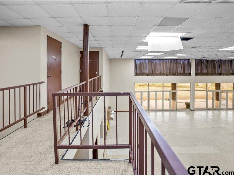 1819 W Spring St Property Photo 15