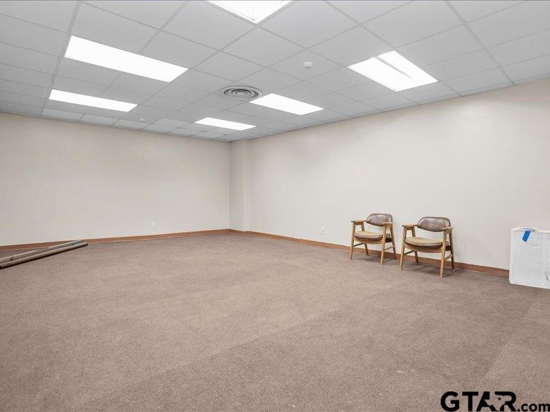 1819 W Spring St Property Photo 16