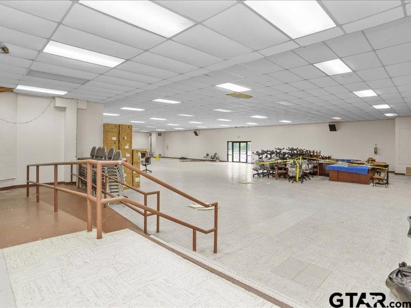 1819 W Spring St Property Photo 21