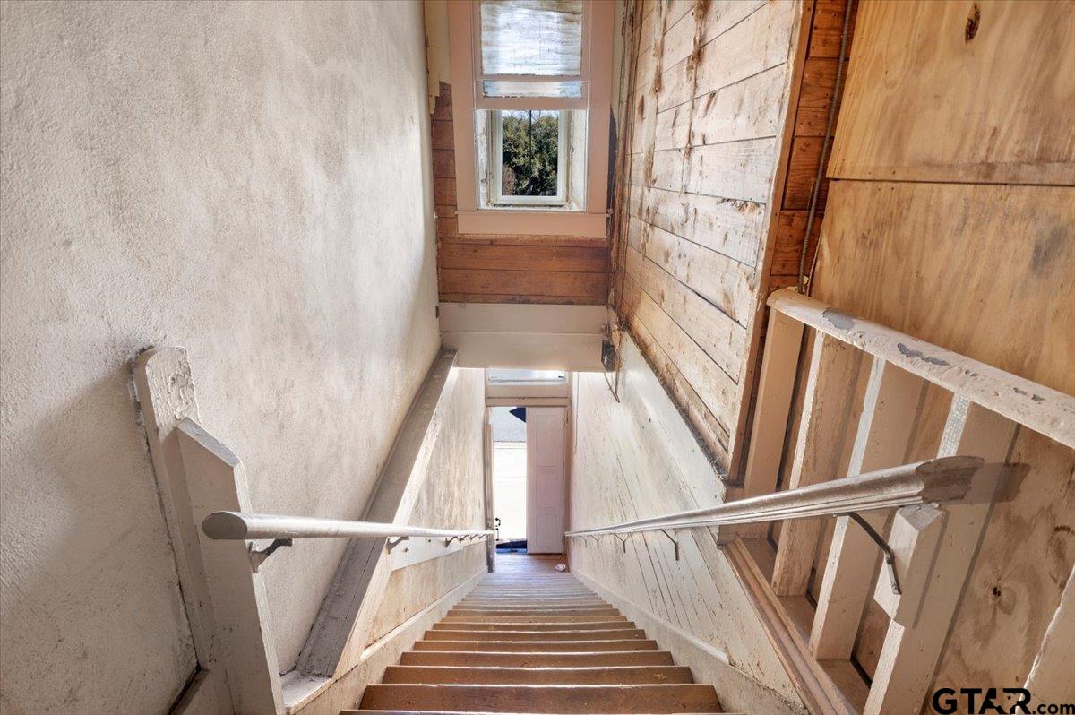 102 S Main Street Property Photo 23