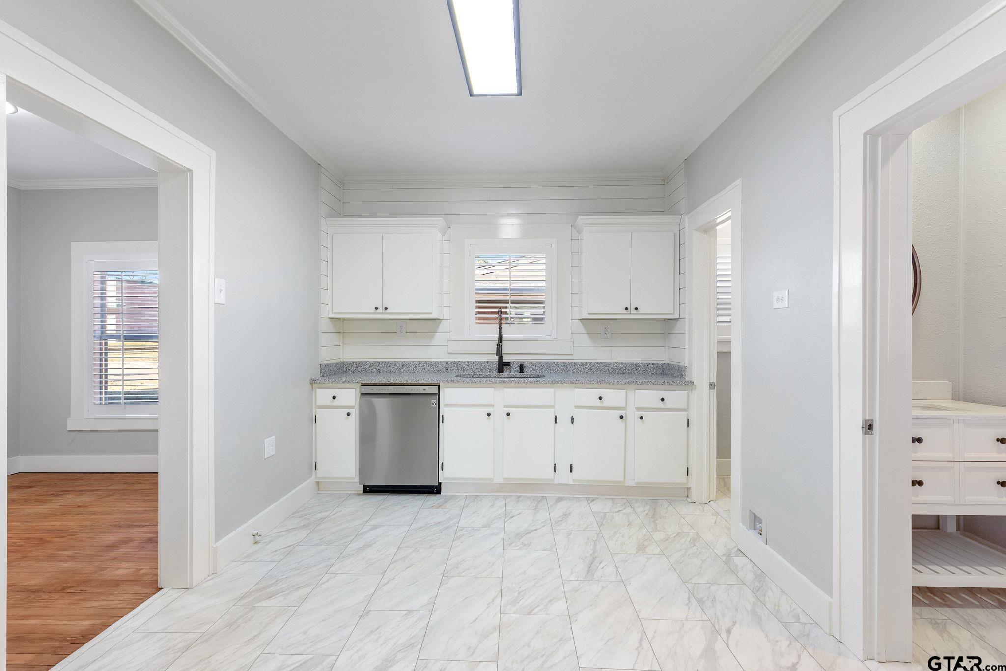 618 Oak Avenue Property Photo 20