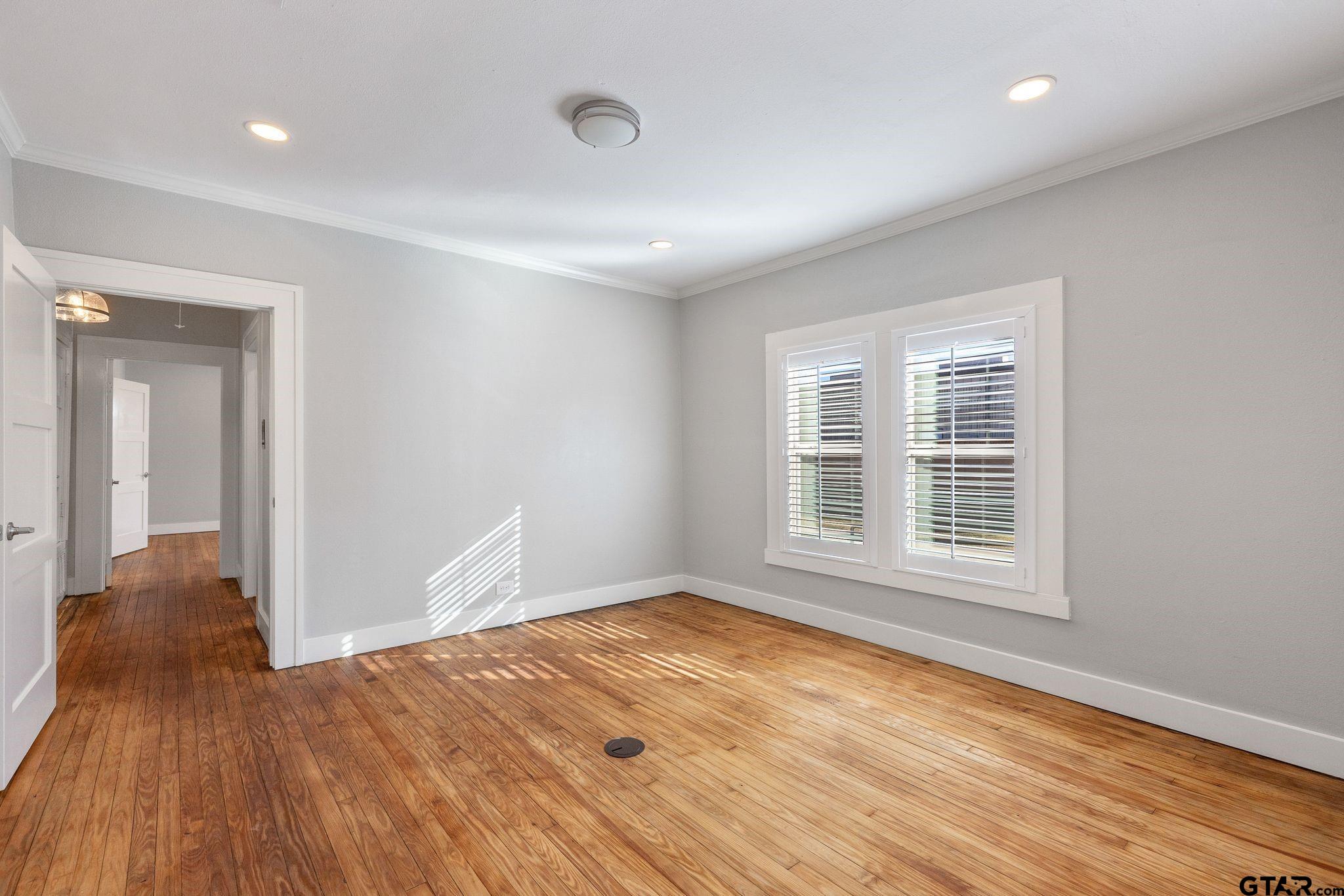 618 Oak Avenue Property Photo 26