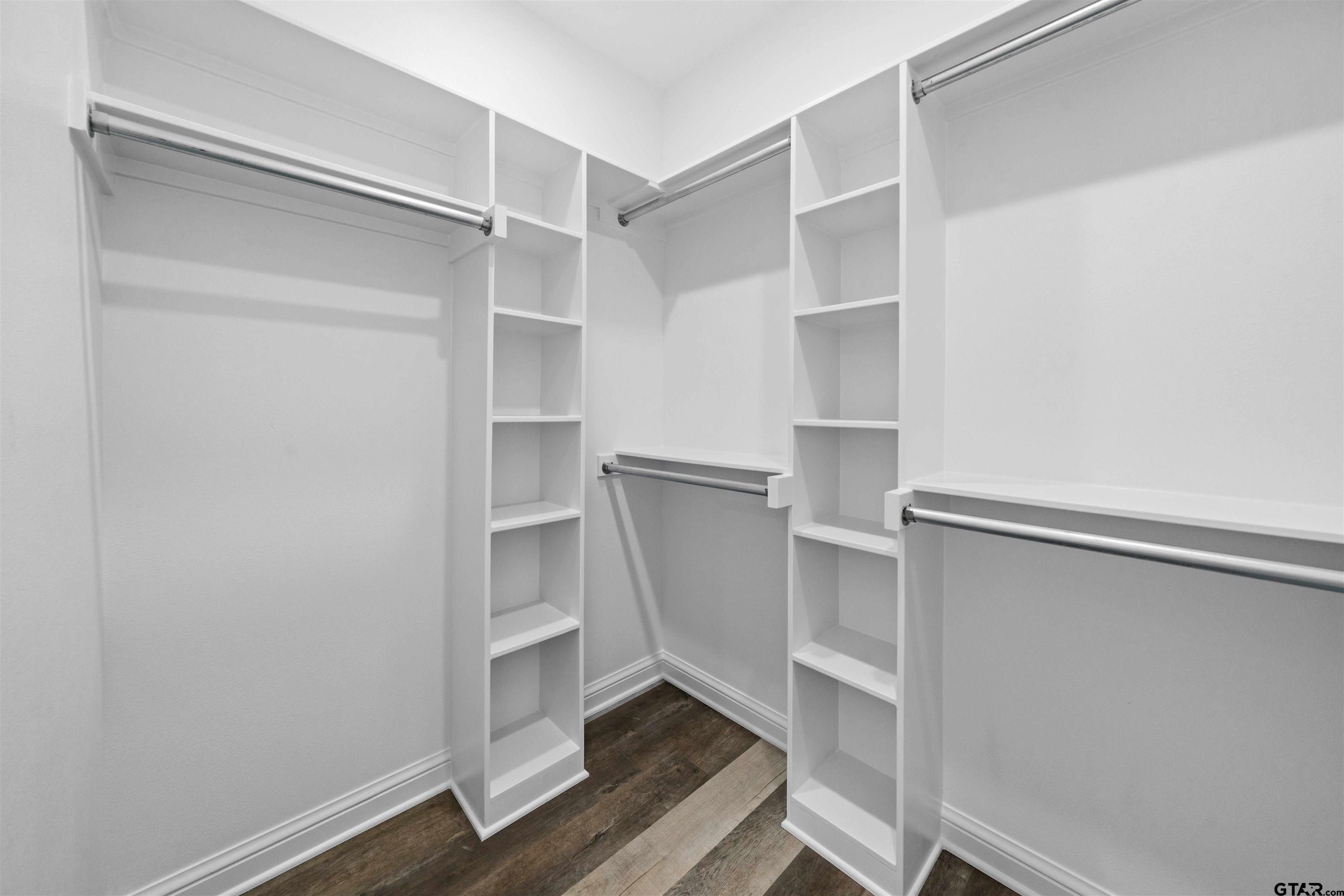 17124 Fountain Cir Property Photo 22