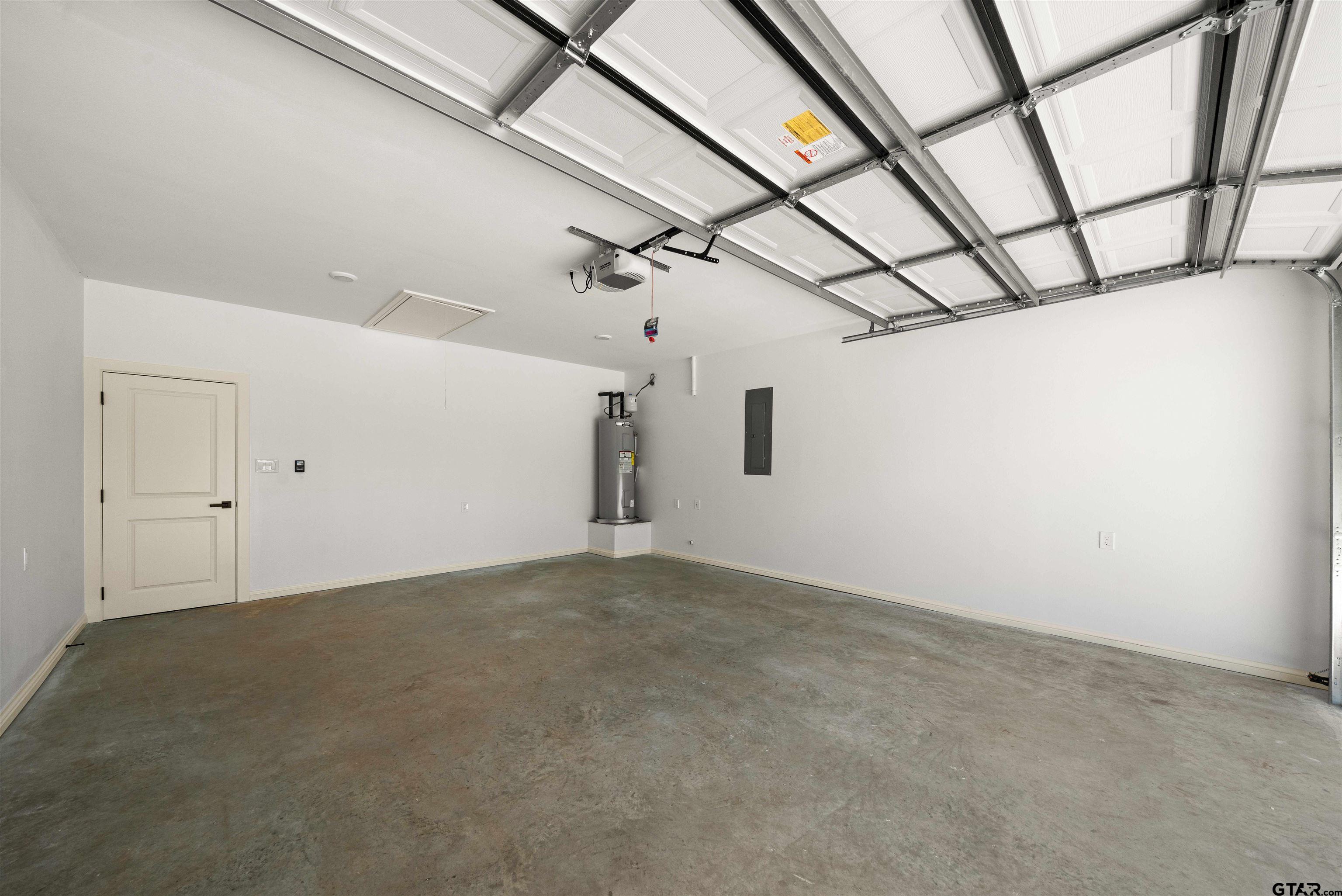 17124 Fountain Cir Property Photo 42