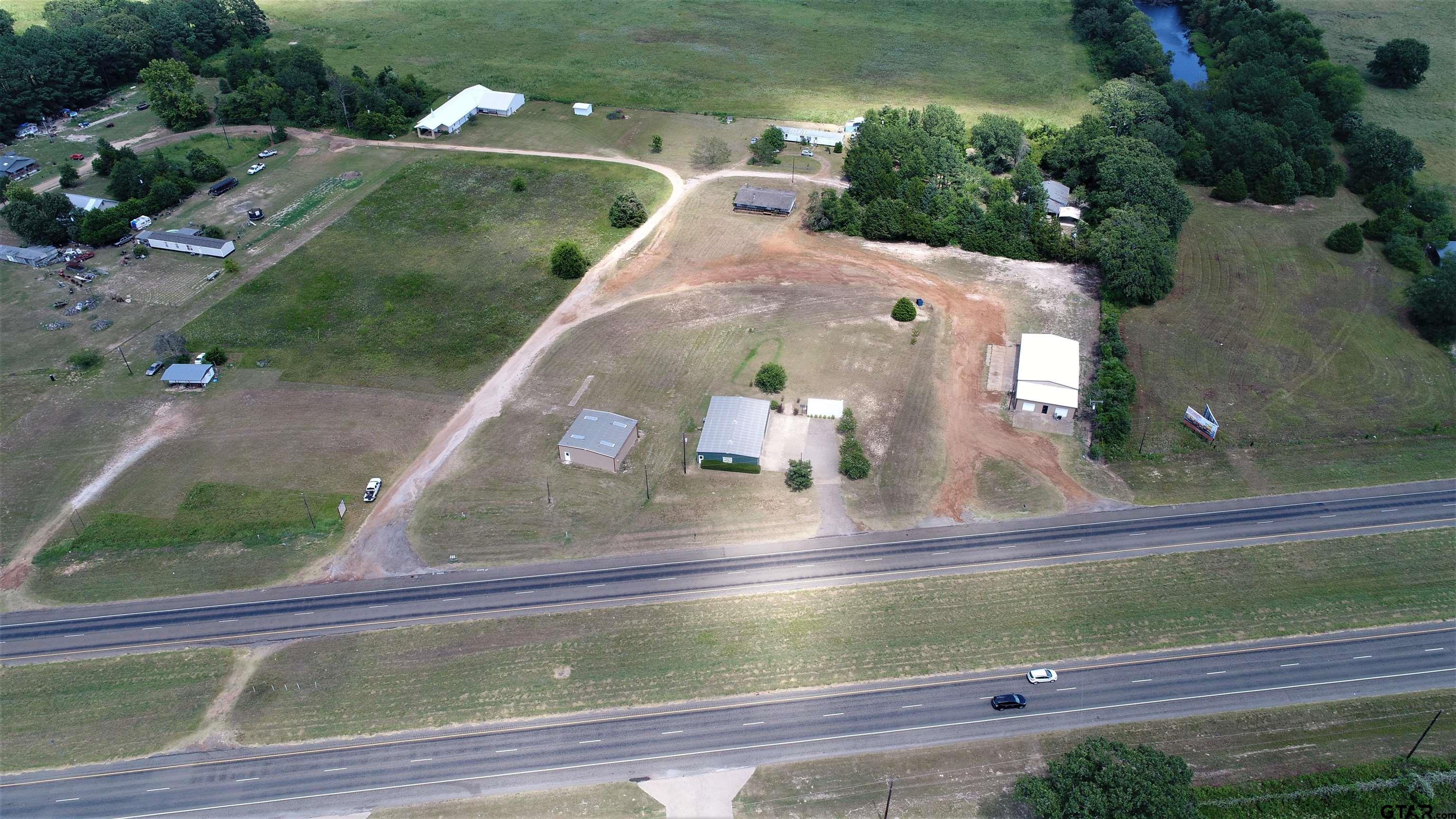 12756 N Us Highway 287 Property Photo 3