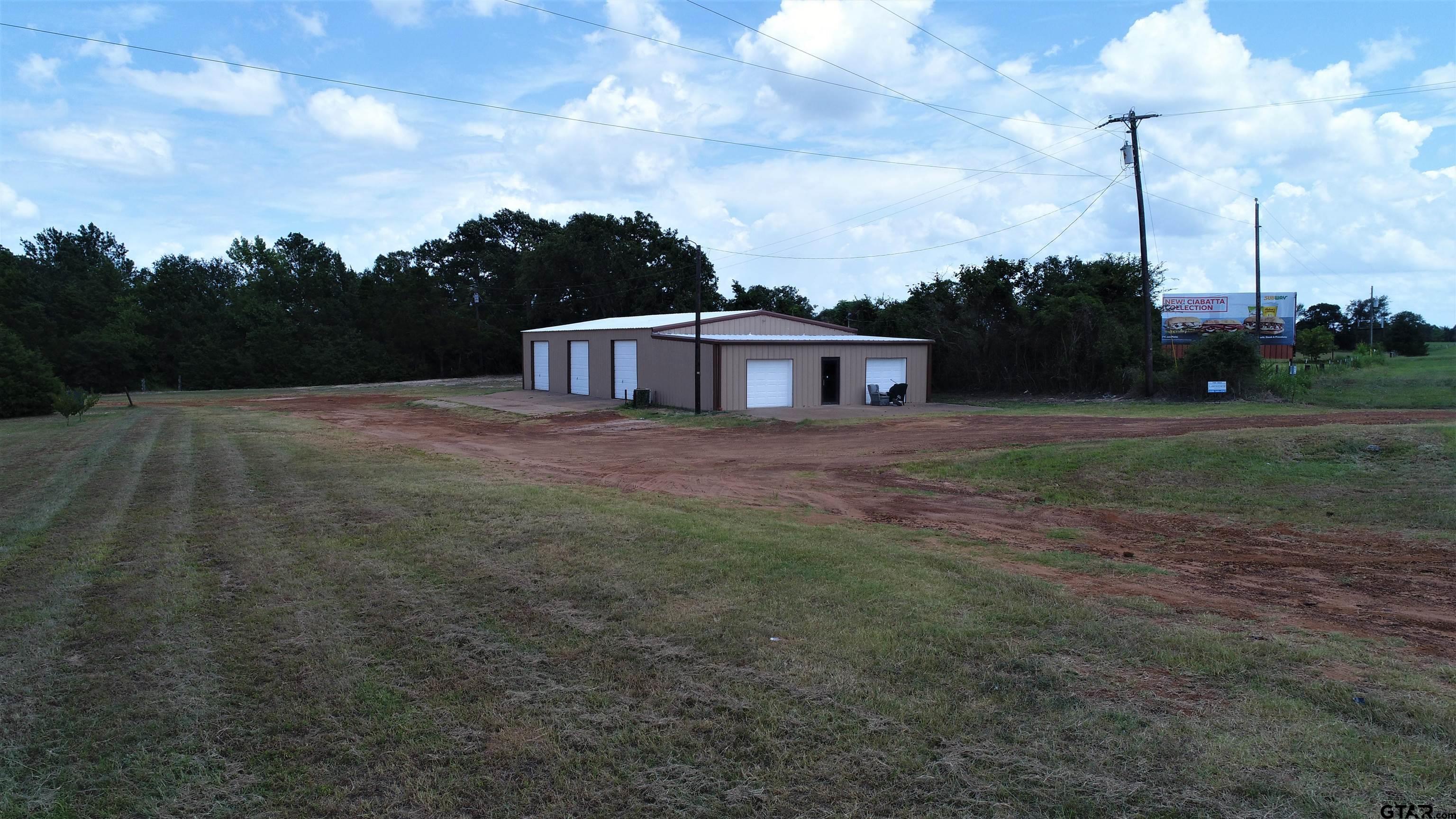 12756 N Us Highway 287 Property Photo 9
