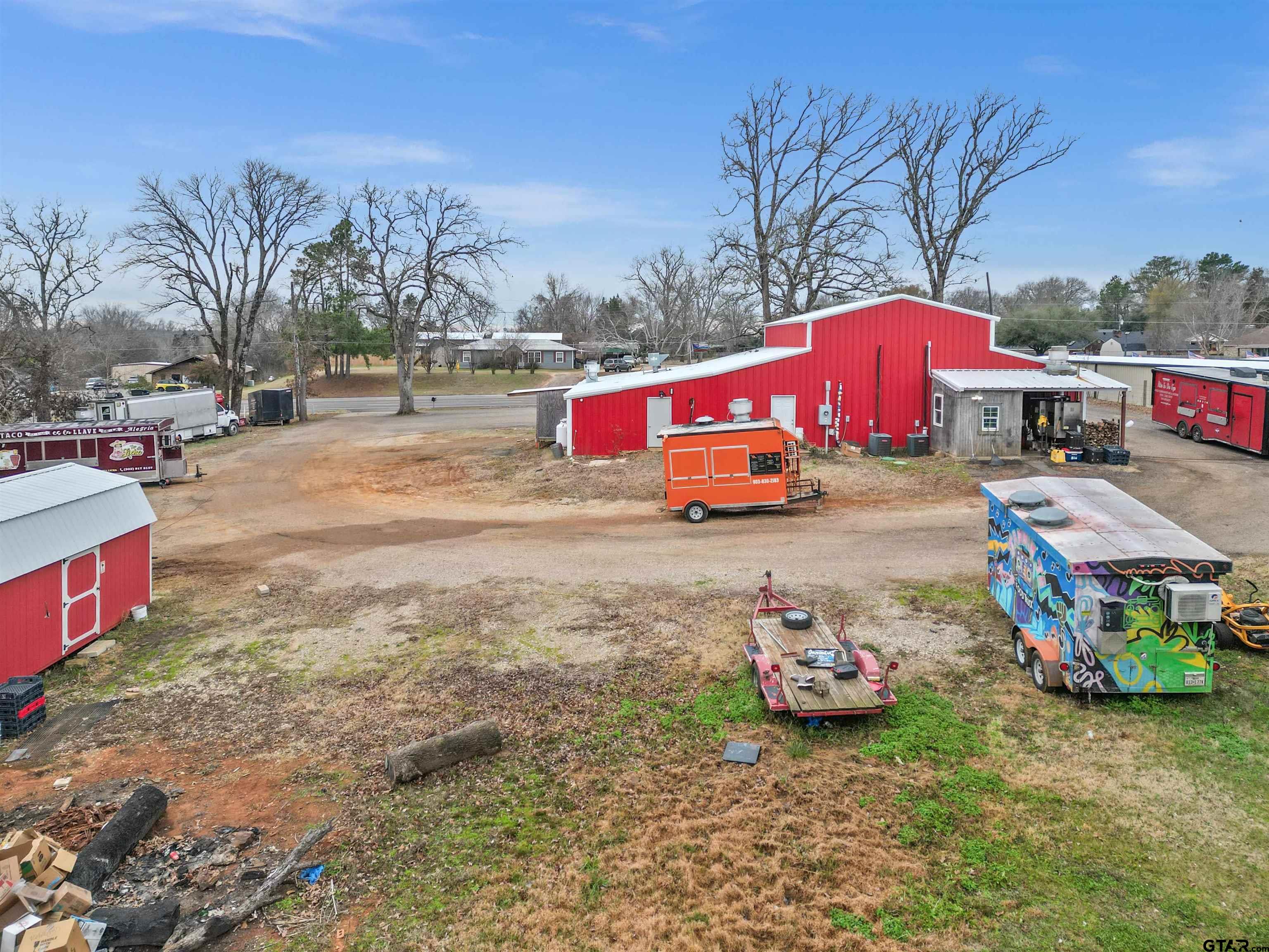 11811 Hwy 64 E Property Photo 2