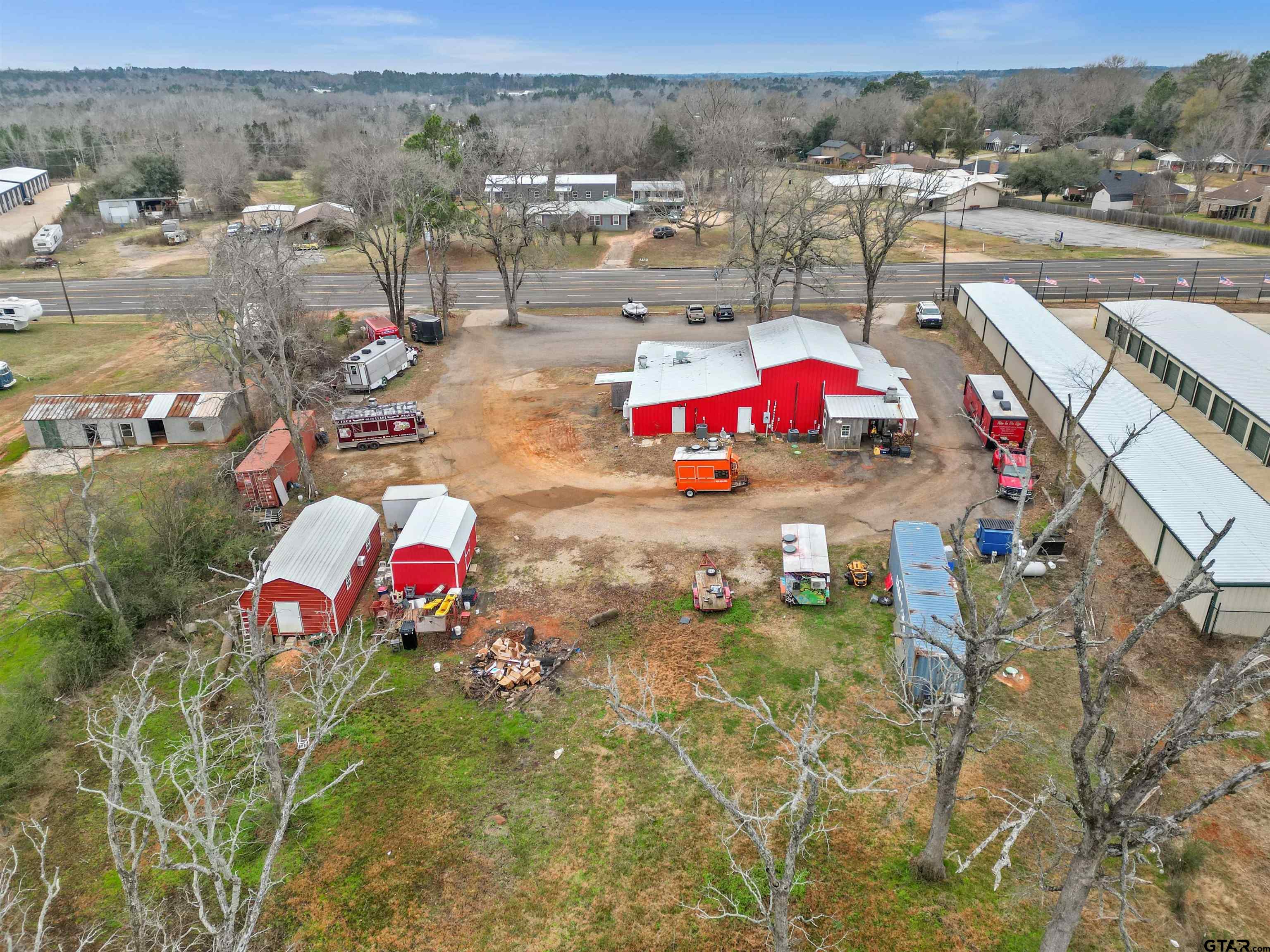 11811 Hwy 64 E Property Photo 3