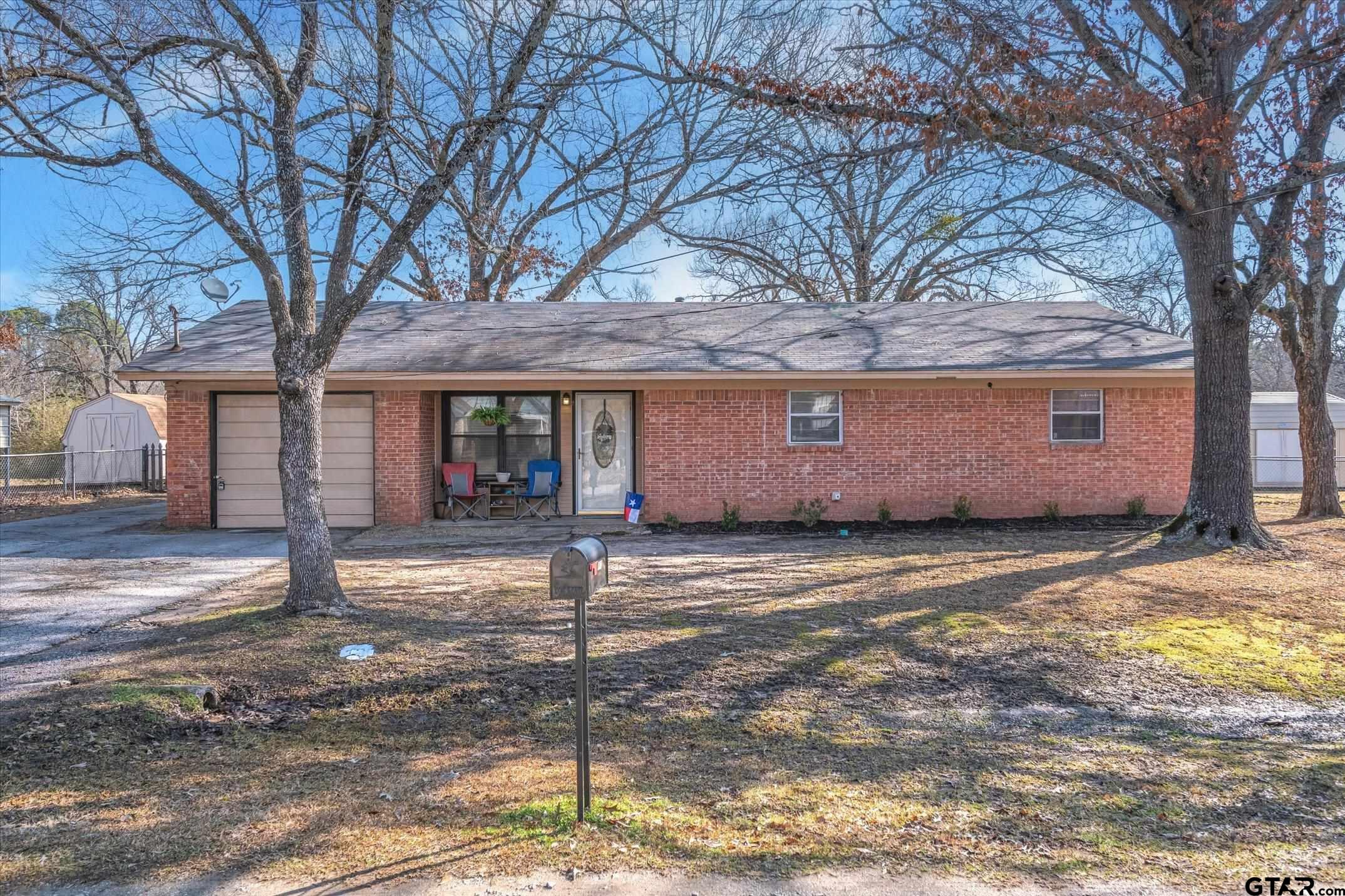 1102 N Florence Property Photo