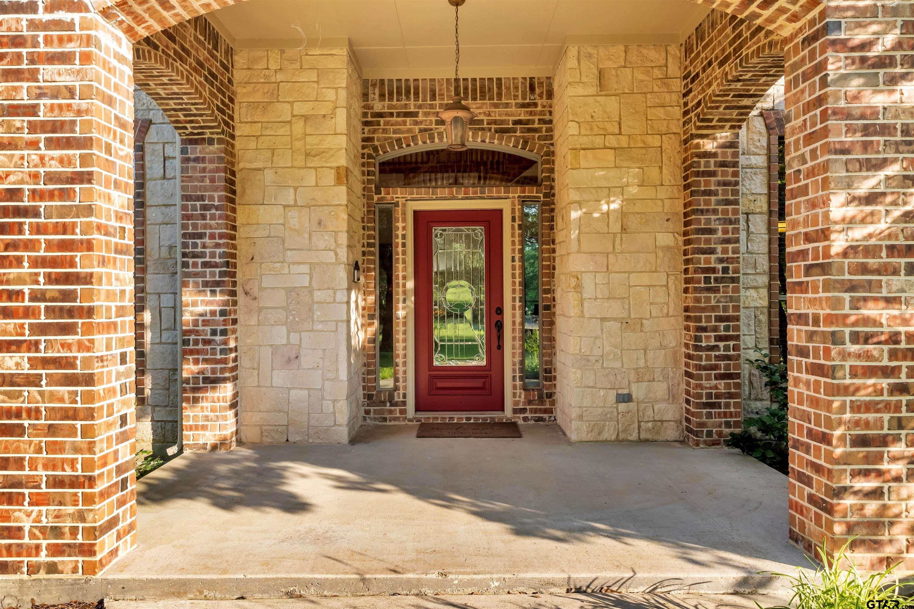 10781 County Road 2913 Property Photo 5