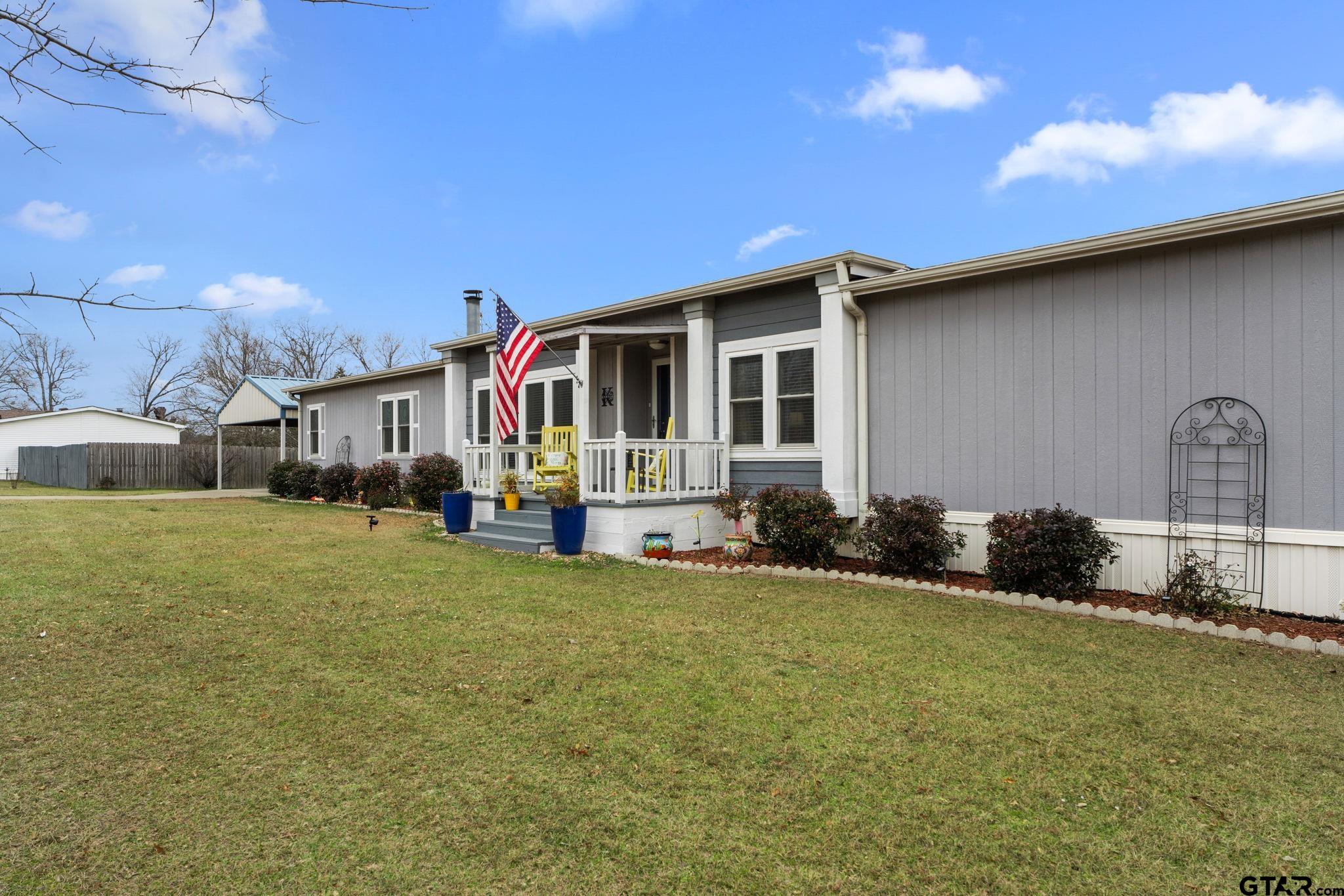 14492 Persimmon Creek Property Photo 3