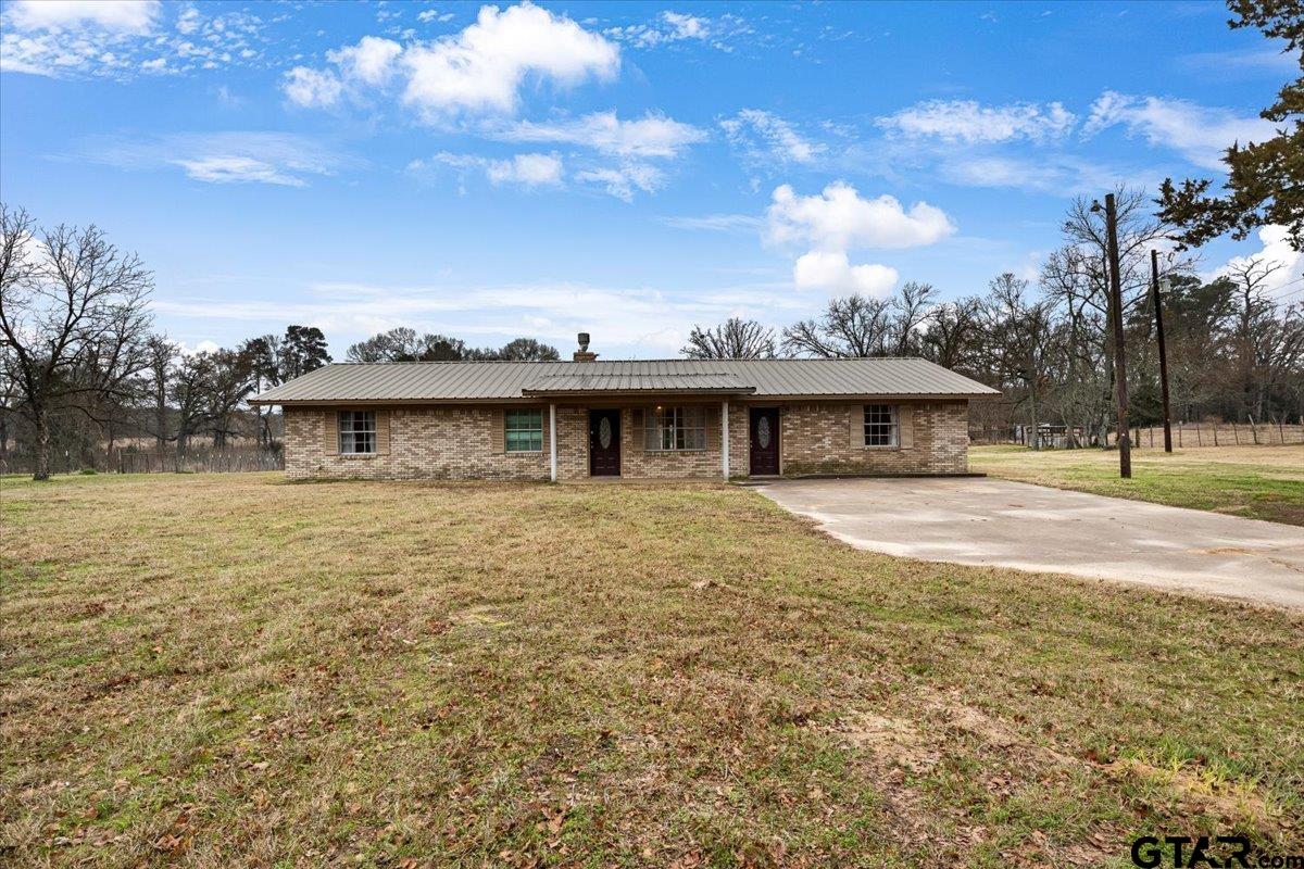 19968 Fm 3079 Property Photo