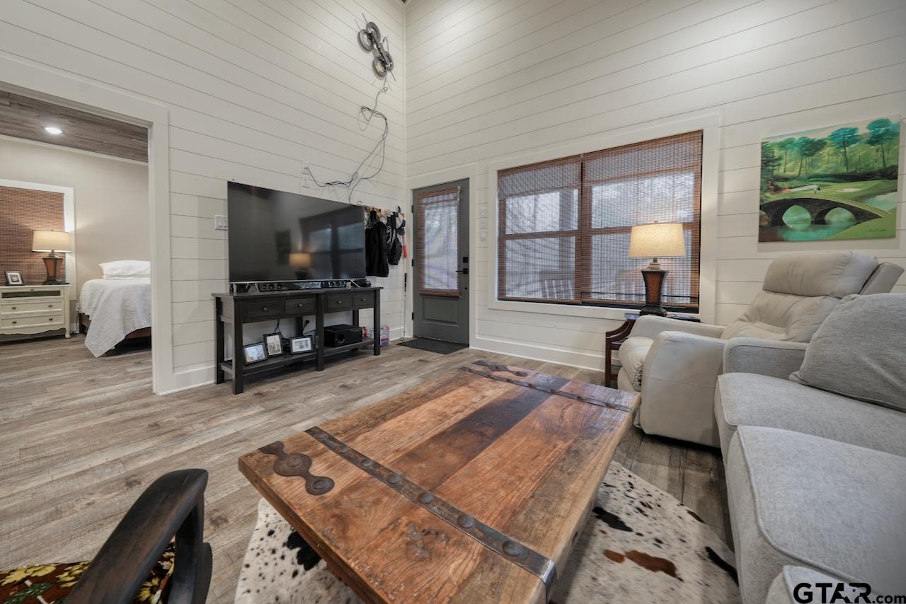 18763 Cr 437 Property Photo 10