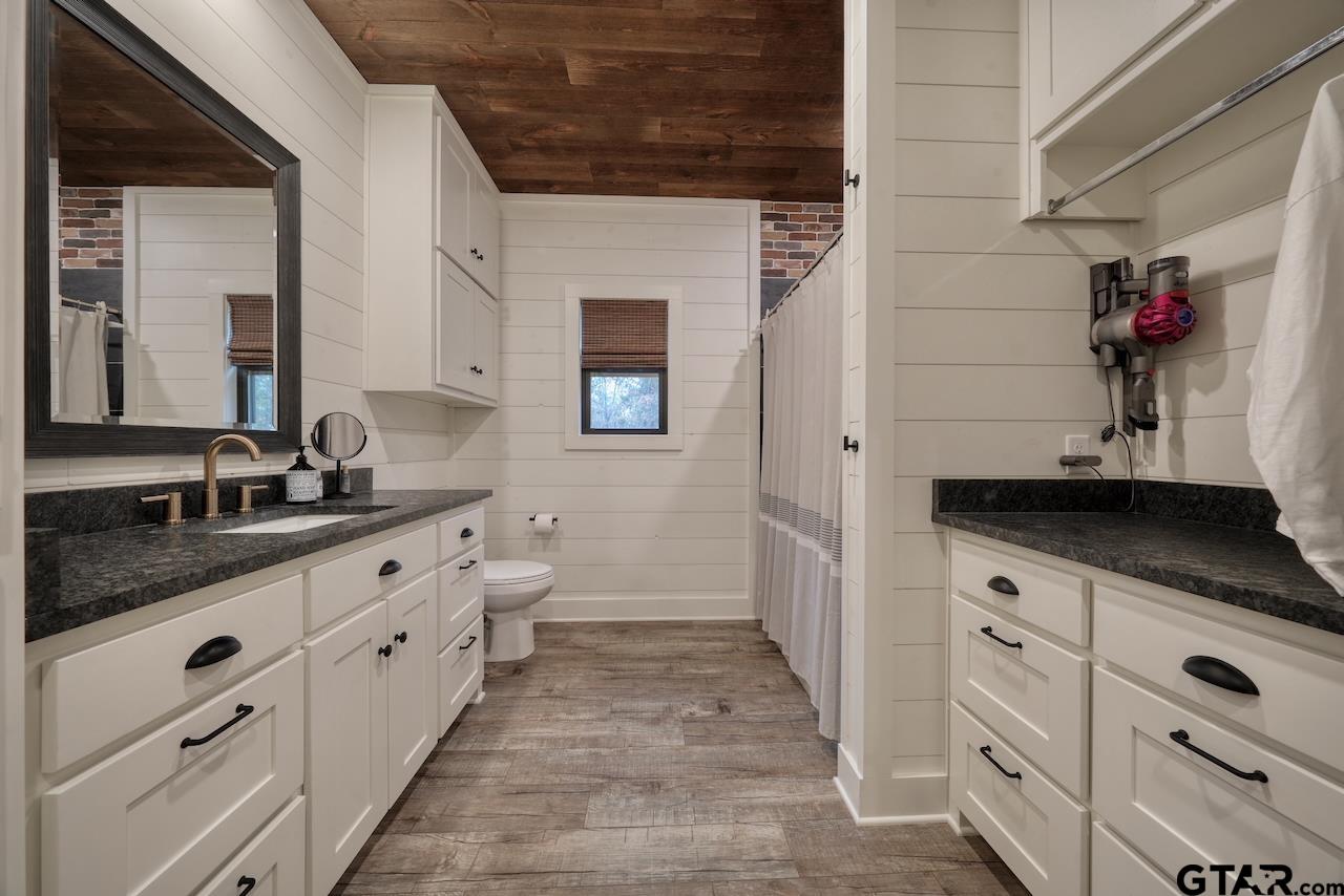 18763 Cr 437 Property Photo 17