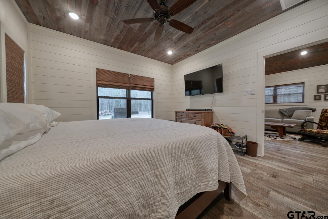 18763 Cr 437 Property Photo 24