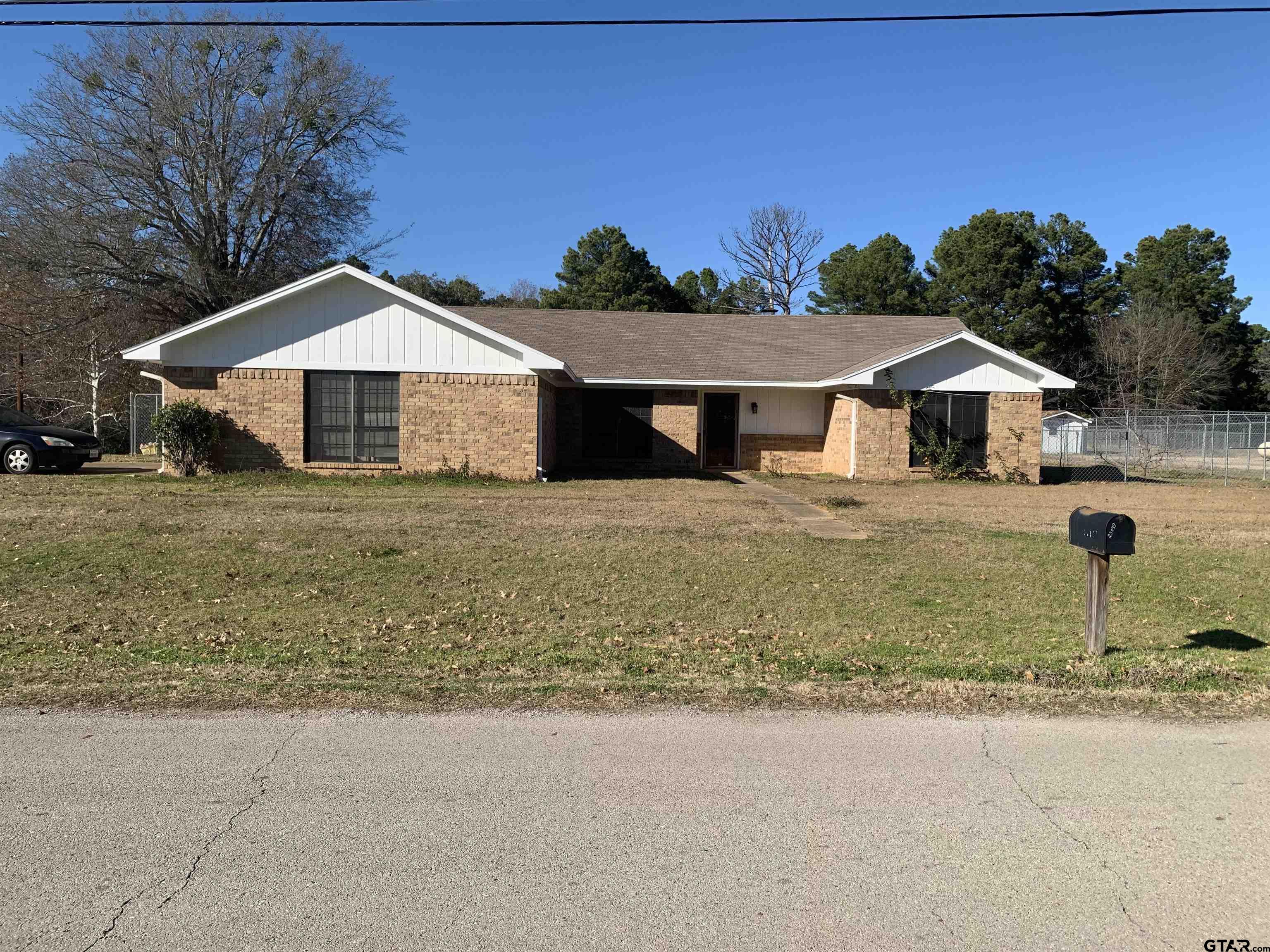 23077 Three Points Dr Property Photo