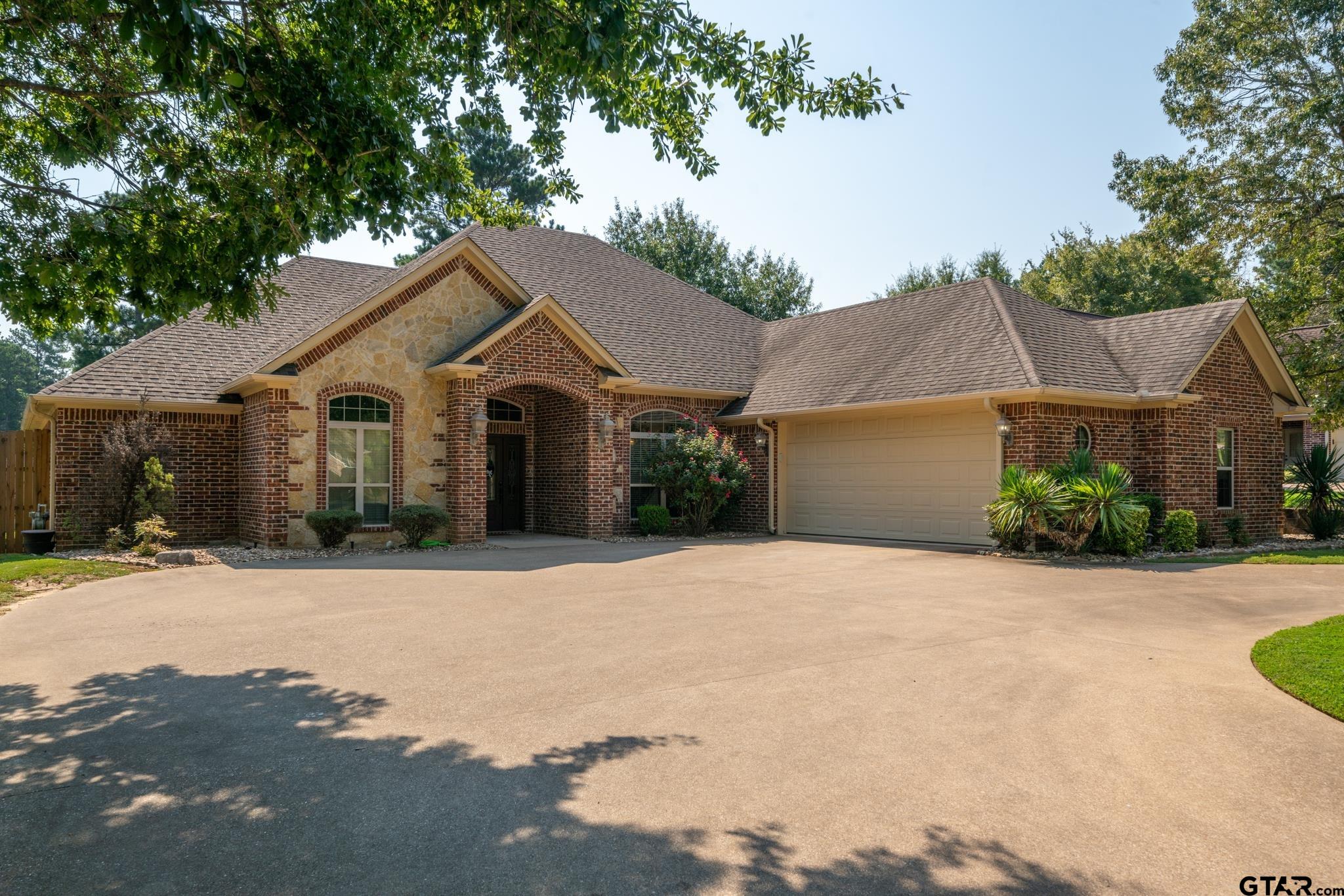 106 Willow Brook Property Photo