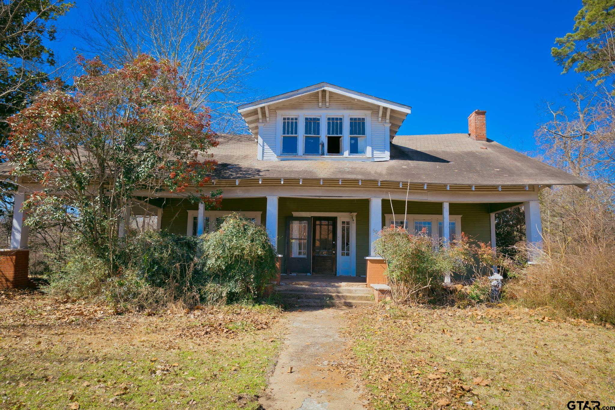 501 Spring Property Photo