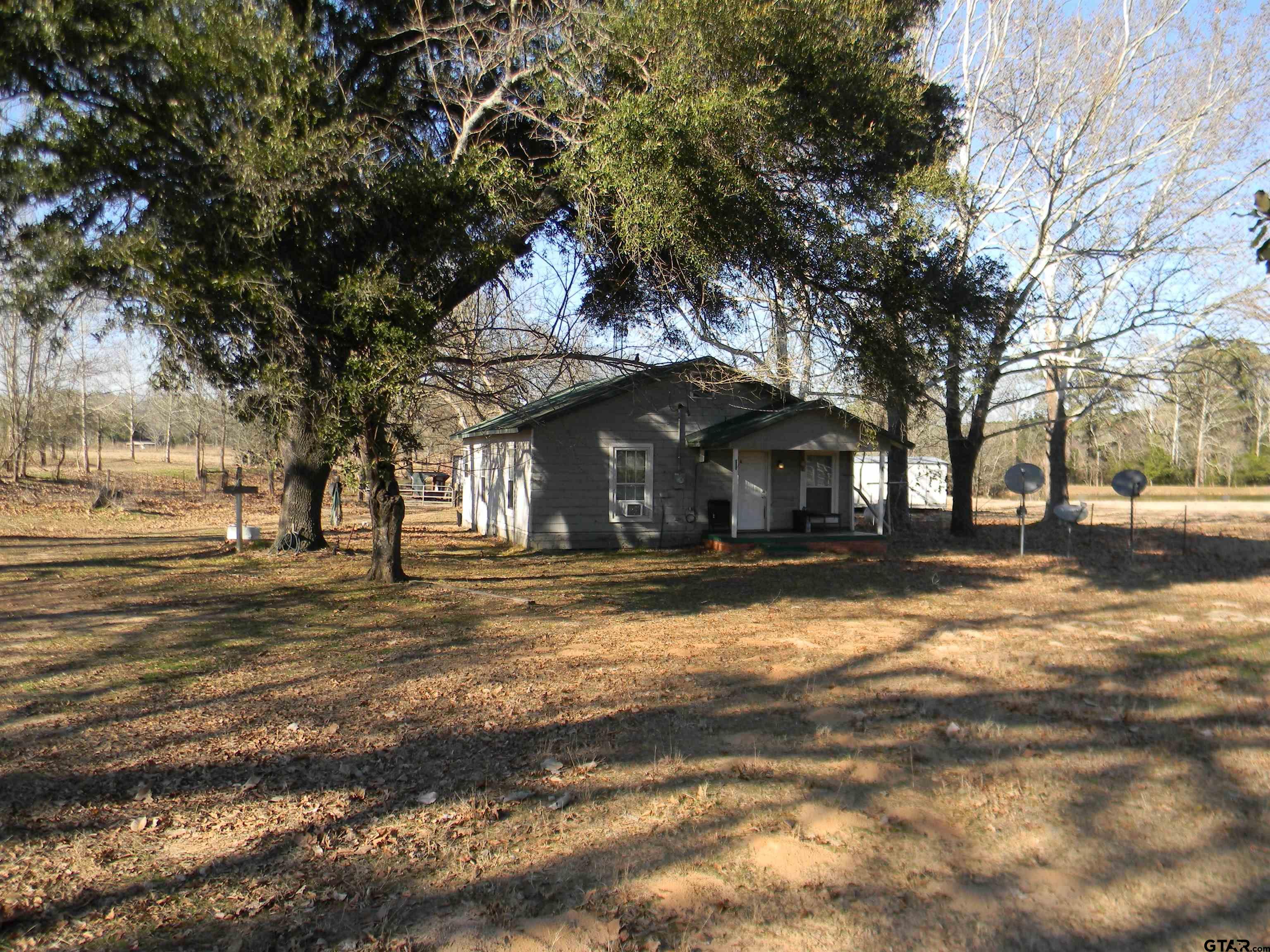 000008 Real Estate Listings Main Image