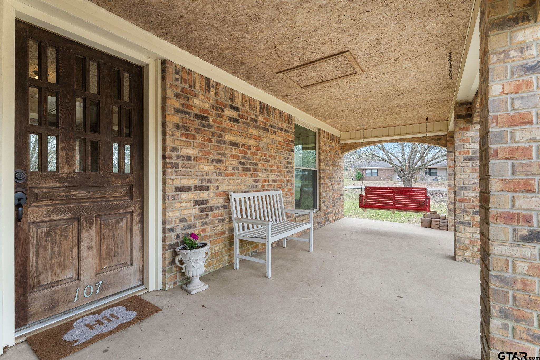 107 Hollywood Property Photo