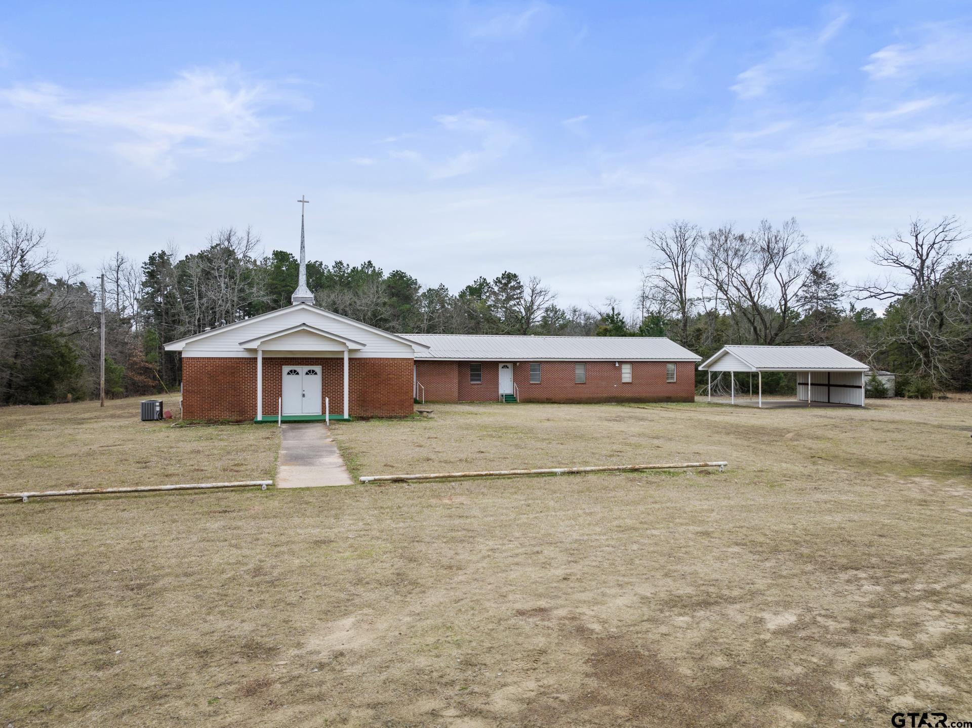 27967 Hwy 77 Property Photo