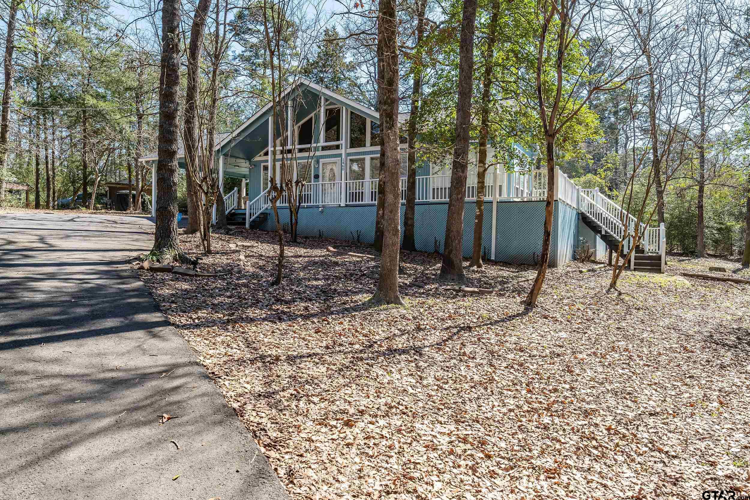 1460 Valleywood Property Photo