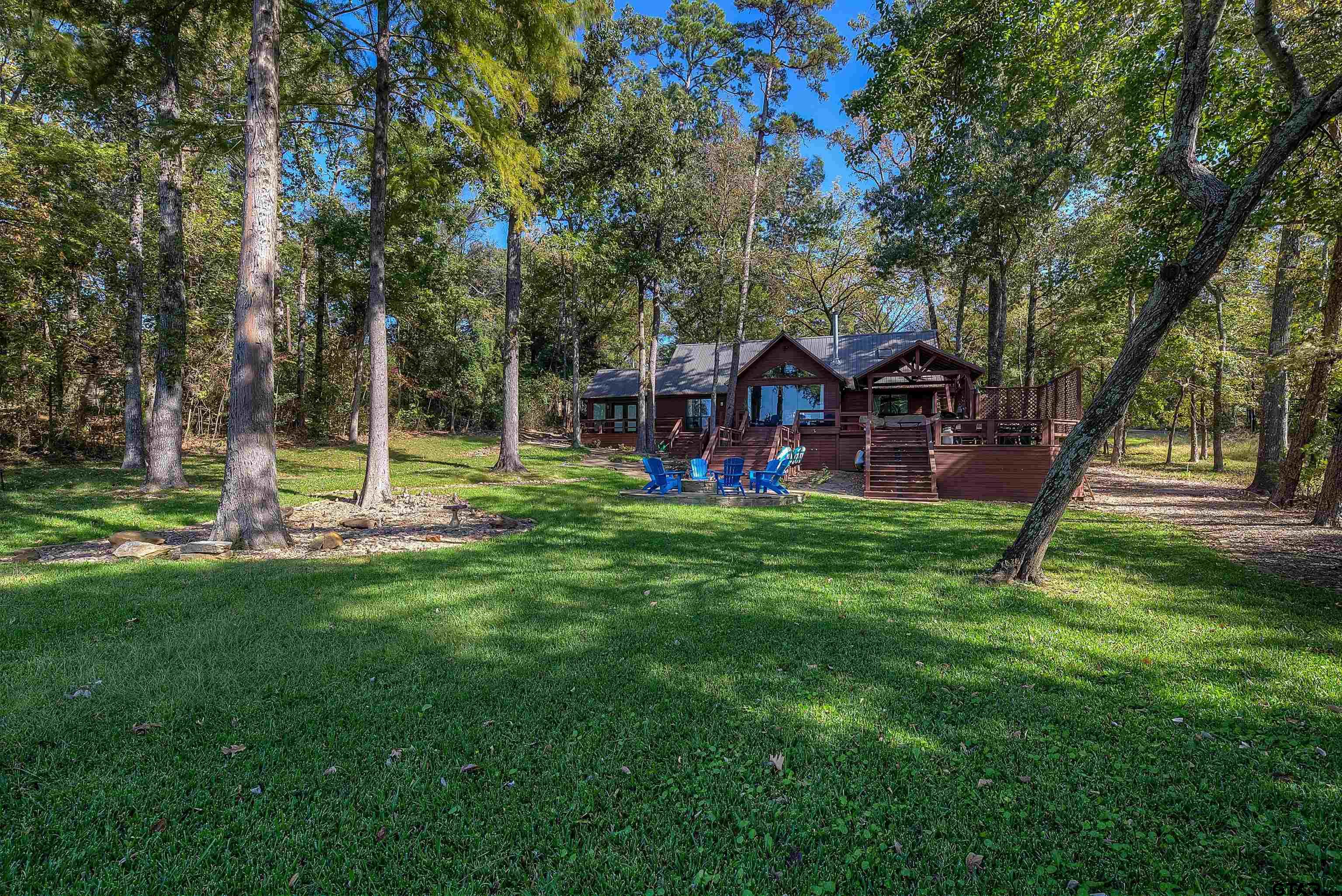 27 Leona Court Property Photo