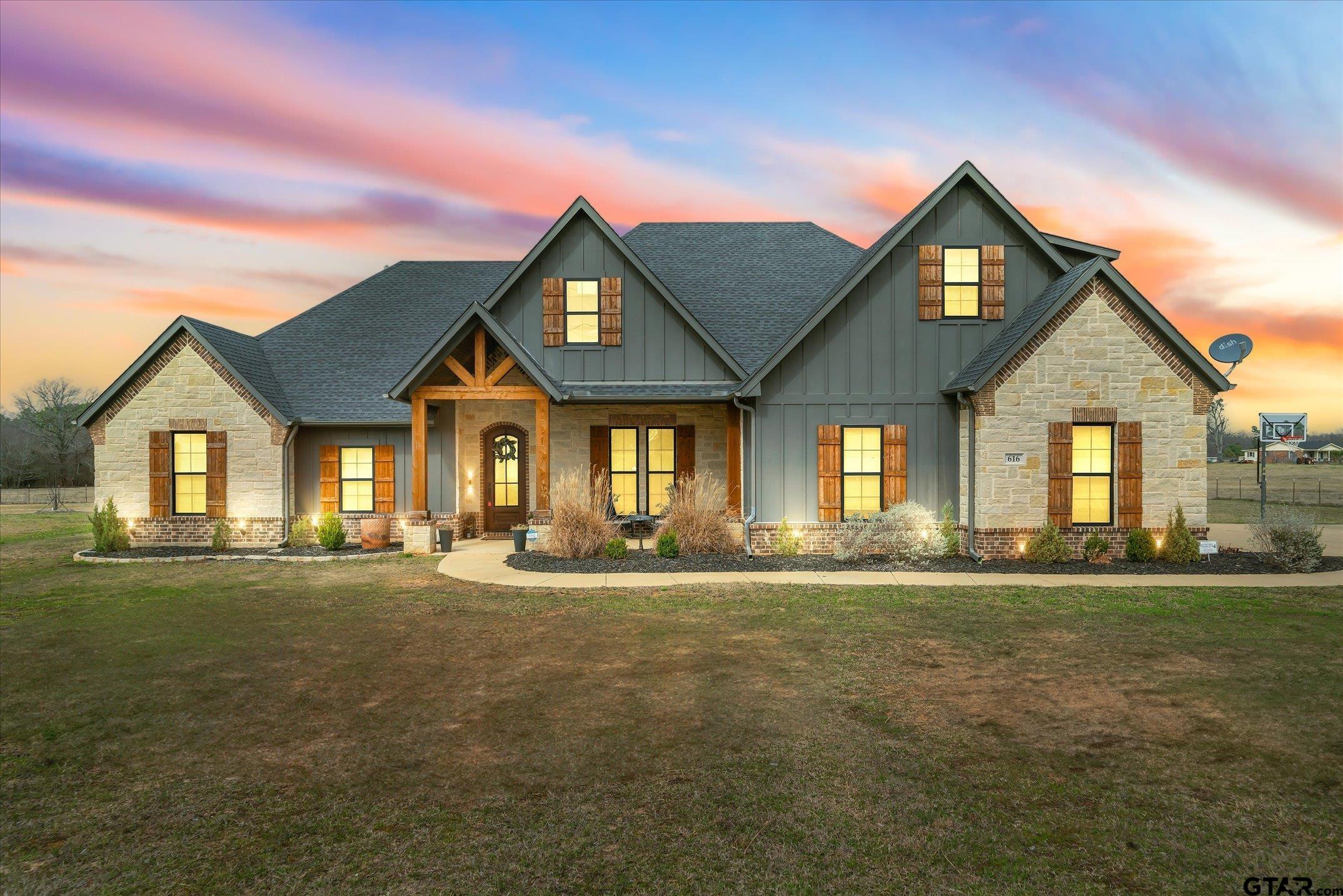 616 Fm 3227 Property Photo