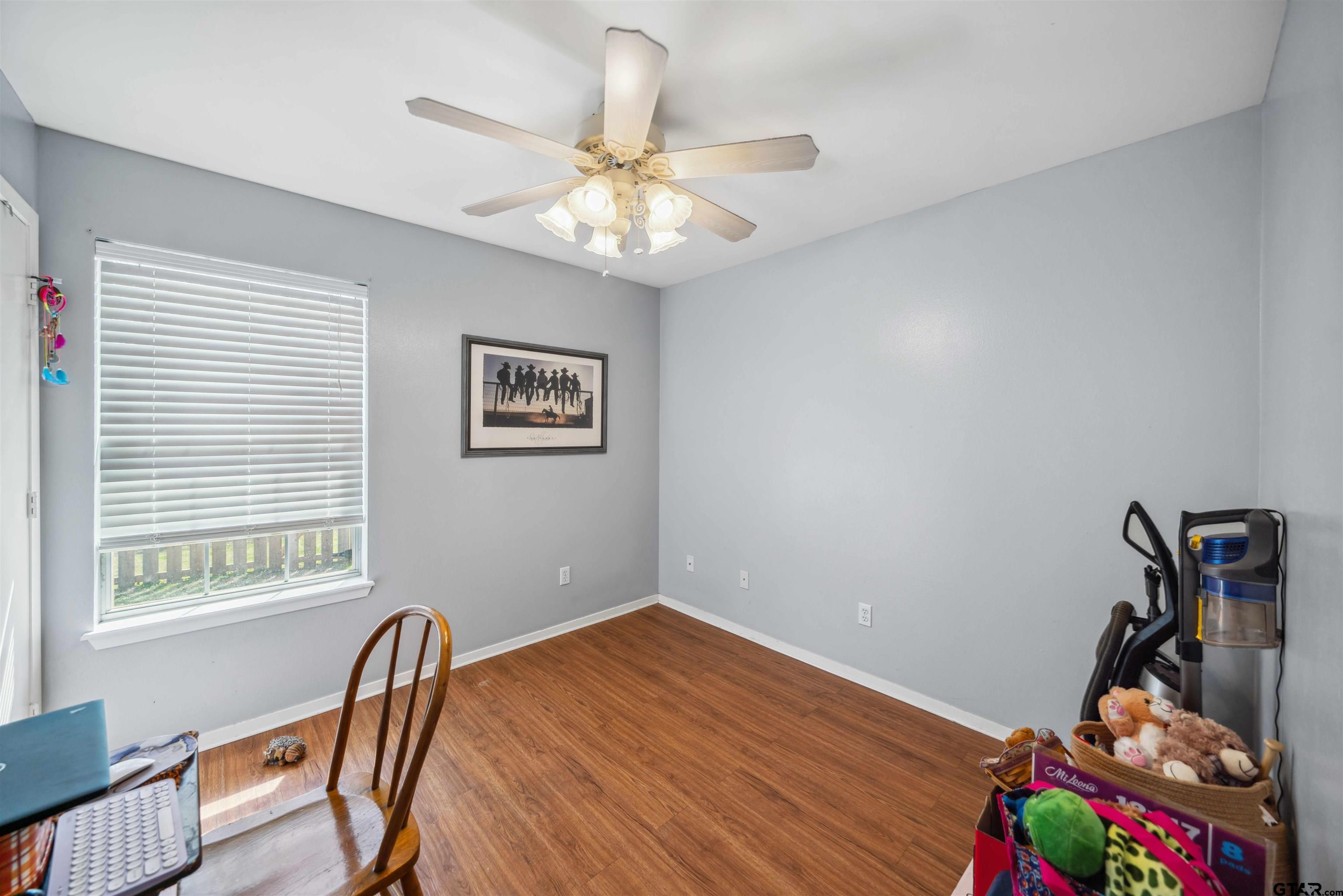 313 Azalea Trail Property Photo 14