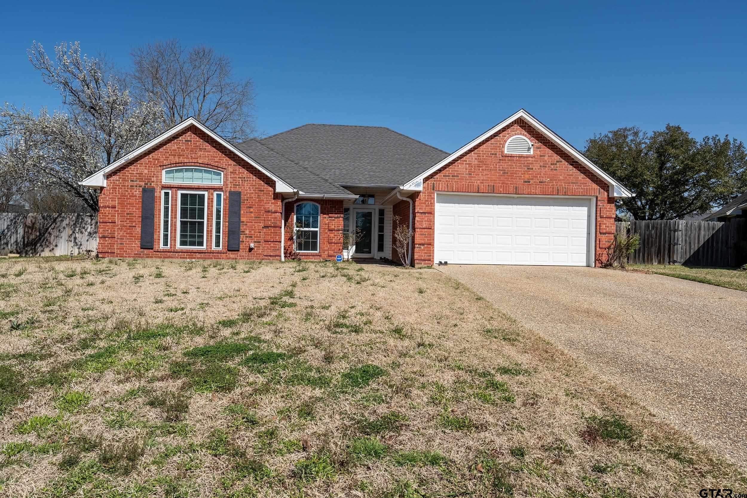 1709 Waterway Cove Property Photo