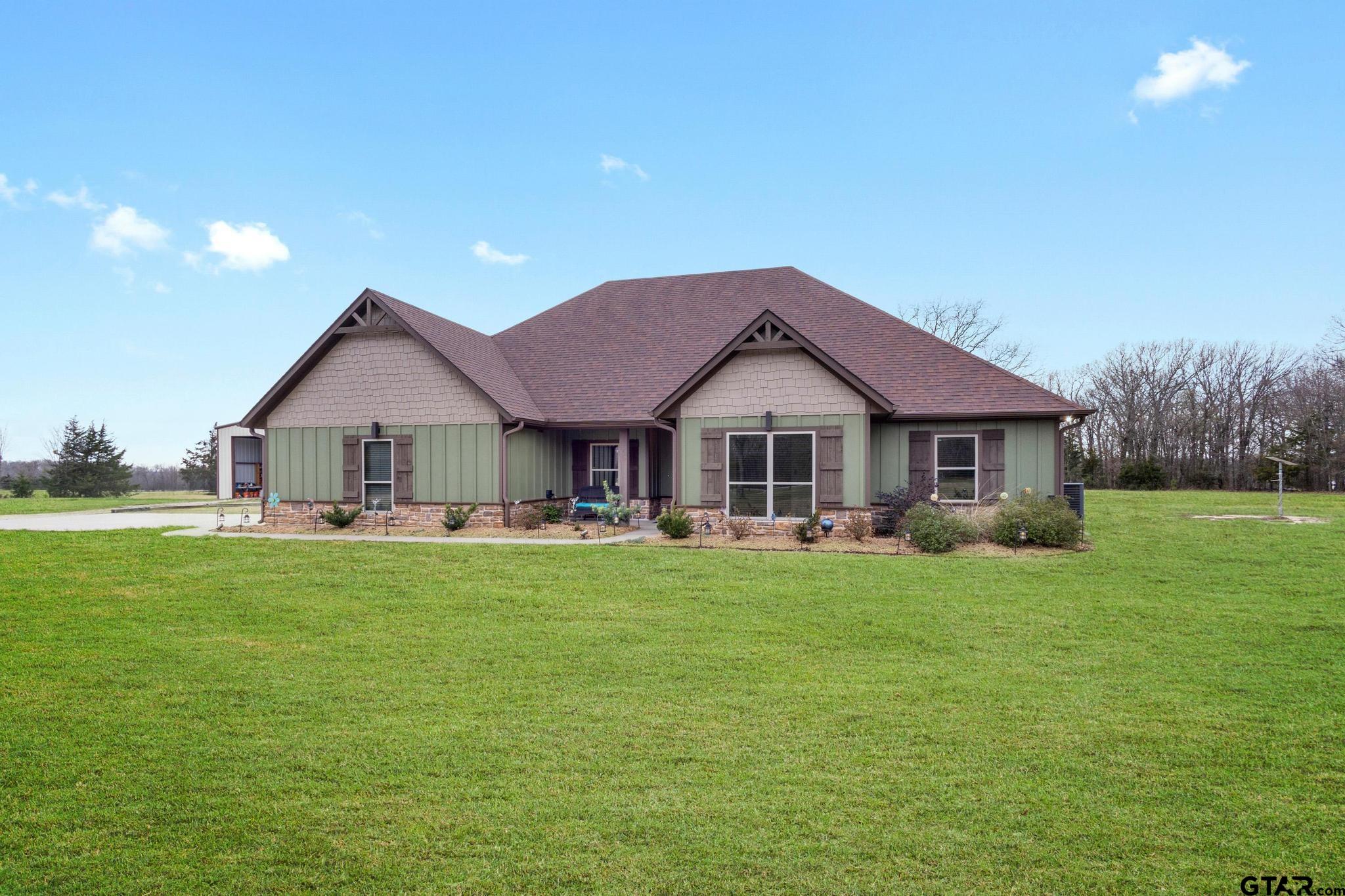 6385 Farm Road 410 N Property Photo