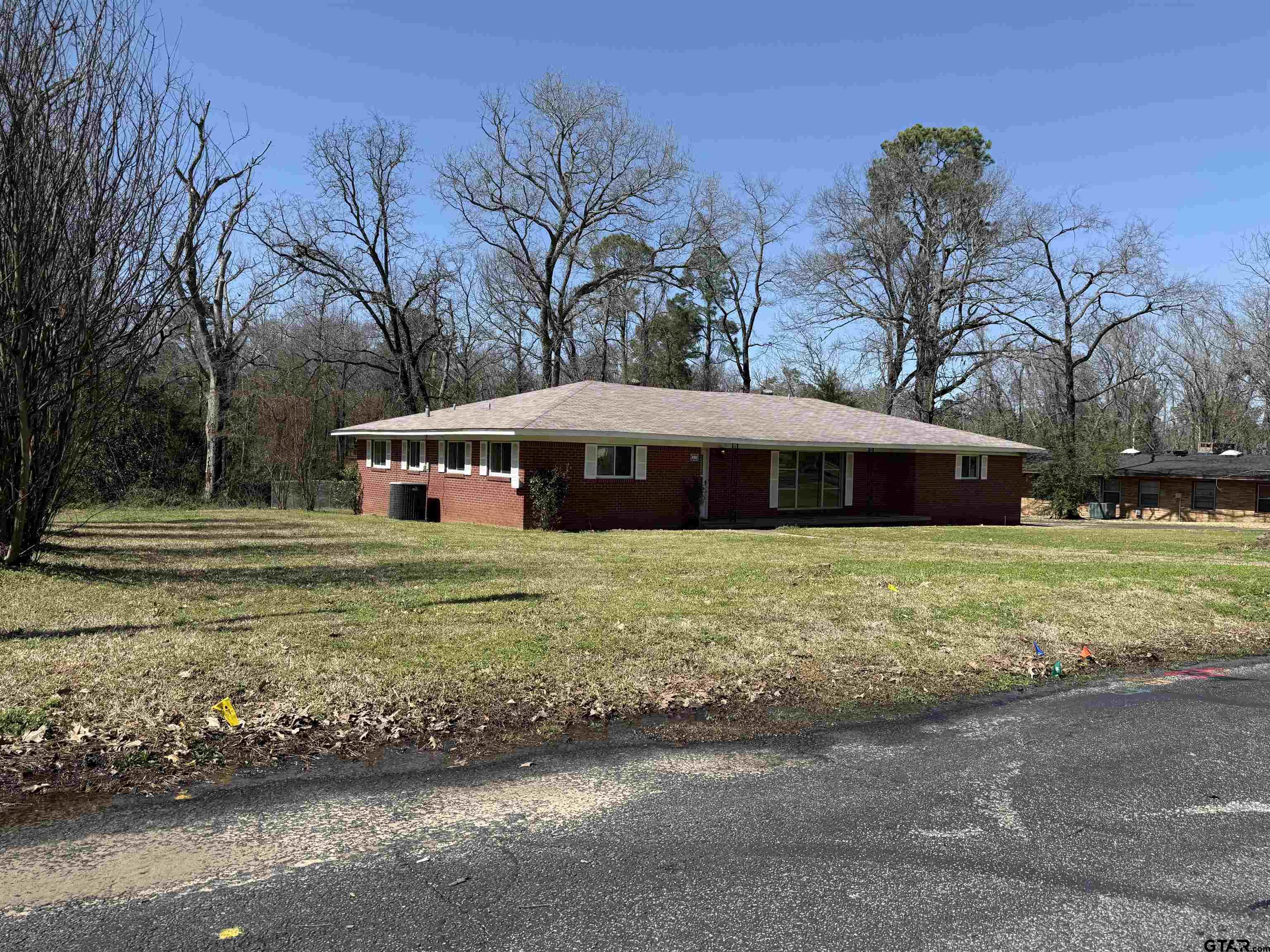 2515 Preston Ave Property Photo