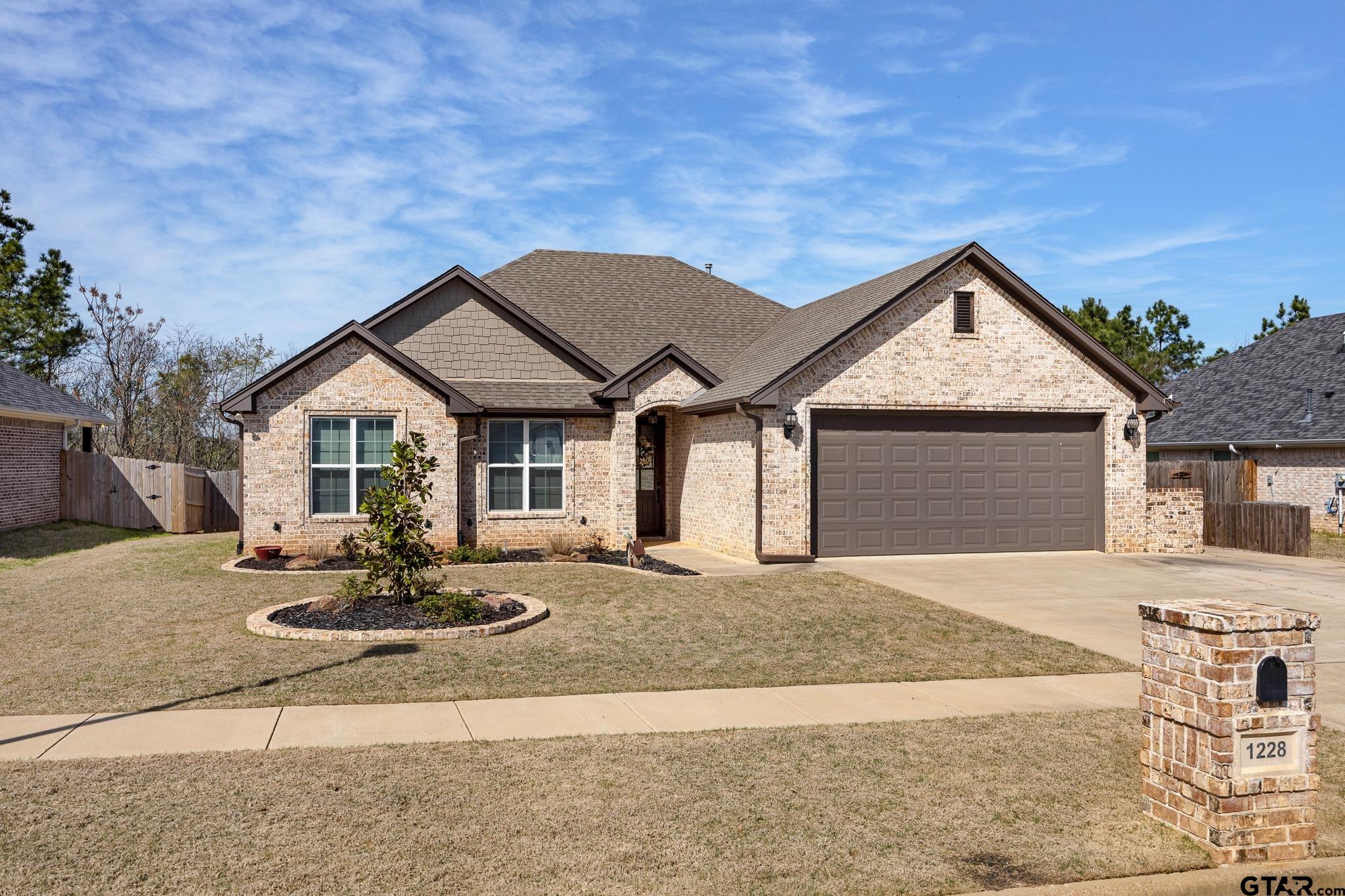 1228 Nate Cir Property Photo