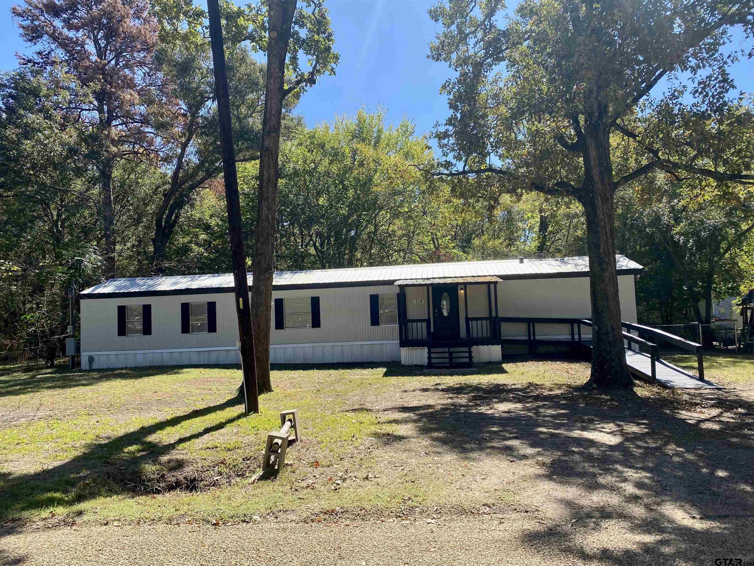 118 Old Fort Road Property Photo