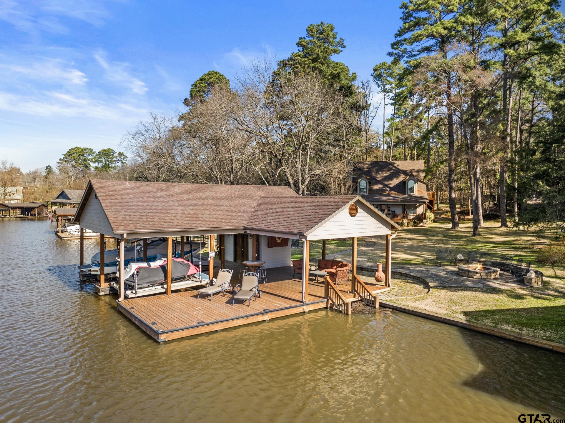 515 W Eagle Point Drive Property Photo