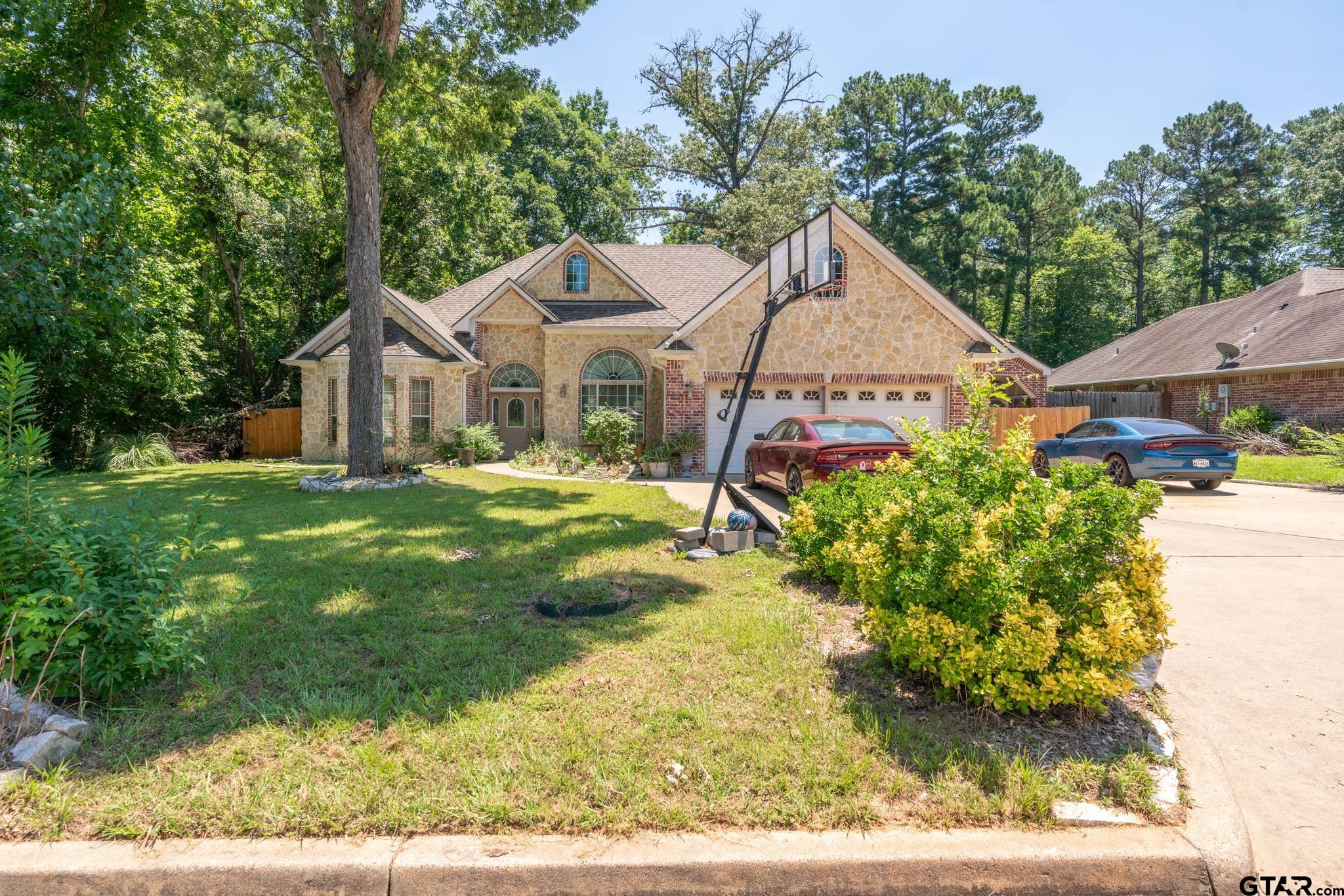 1316 Nottingham Property Photo